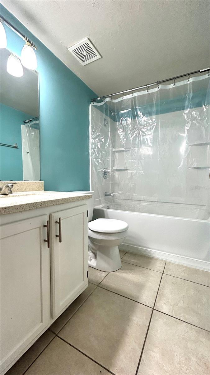 Image 3 of 19 For 5855 8th Place