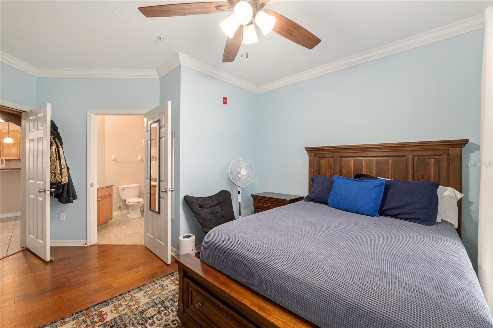 Image 18 of 31 For 1235 9th Road 301