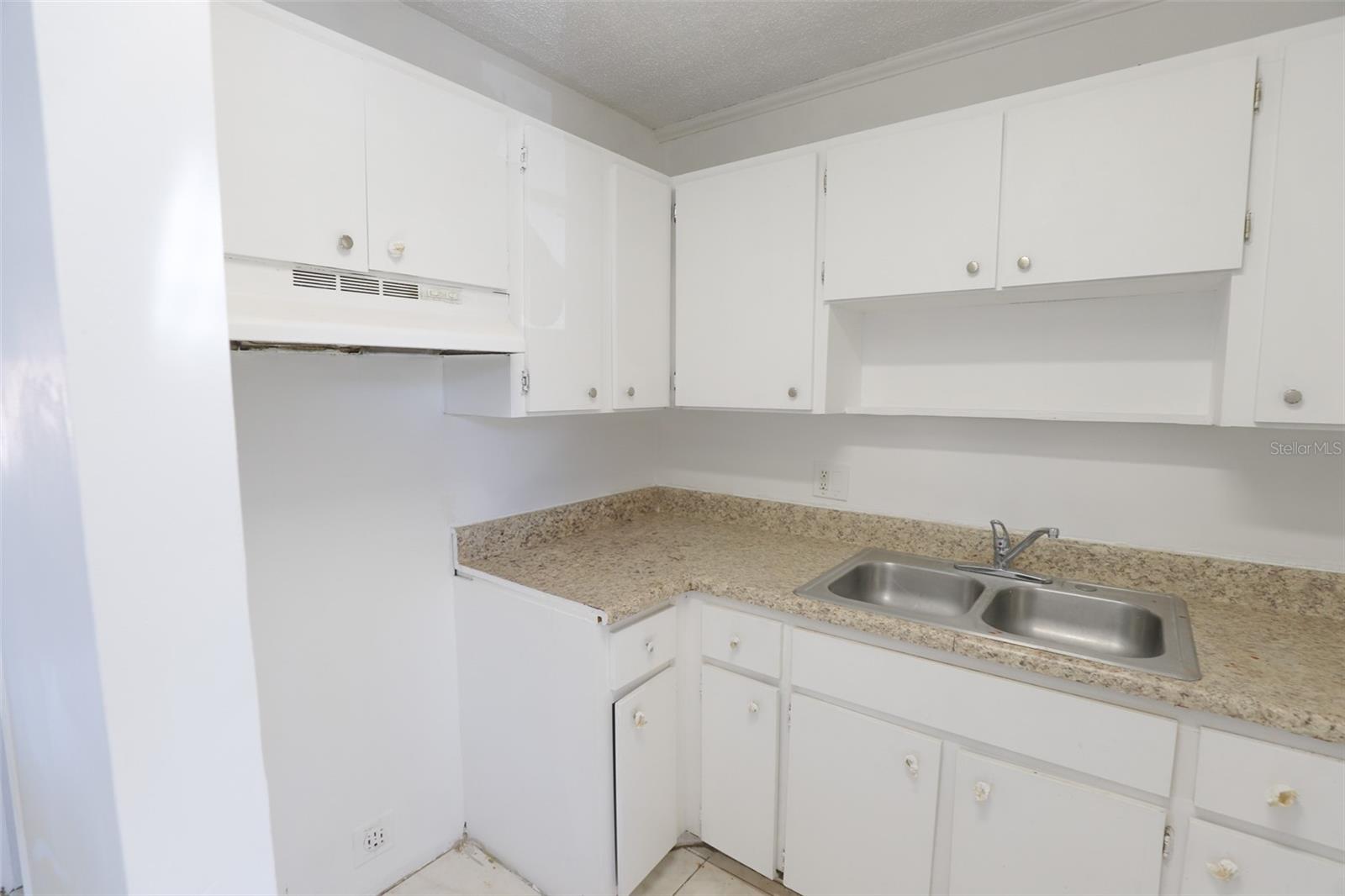 Image 5 of 12 For 914 8th Avenue 19