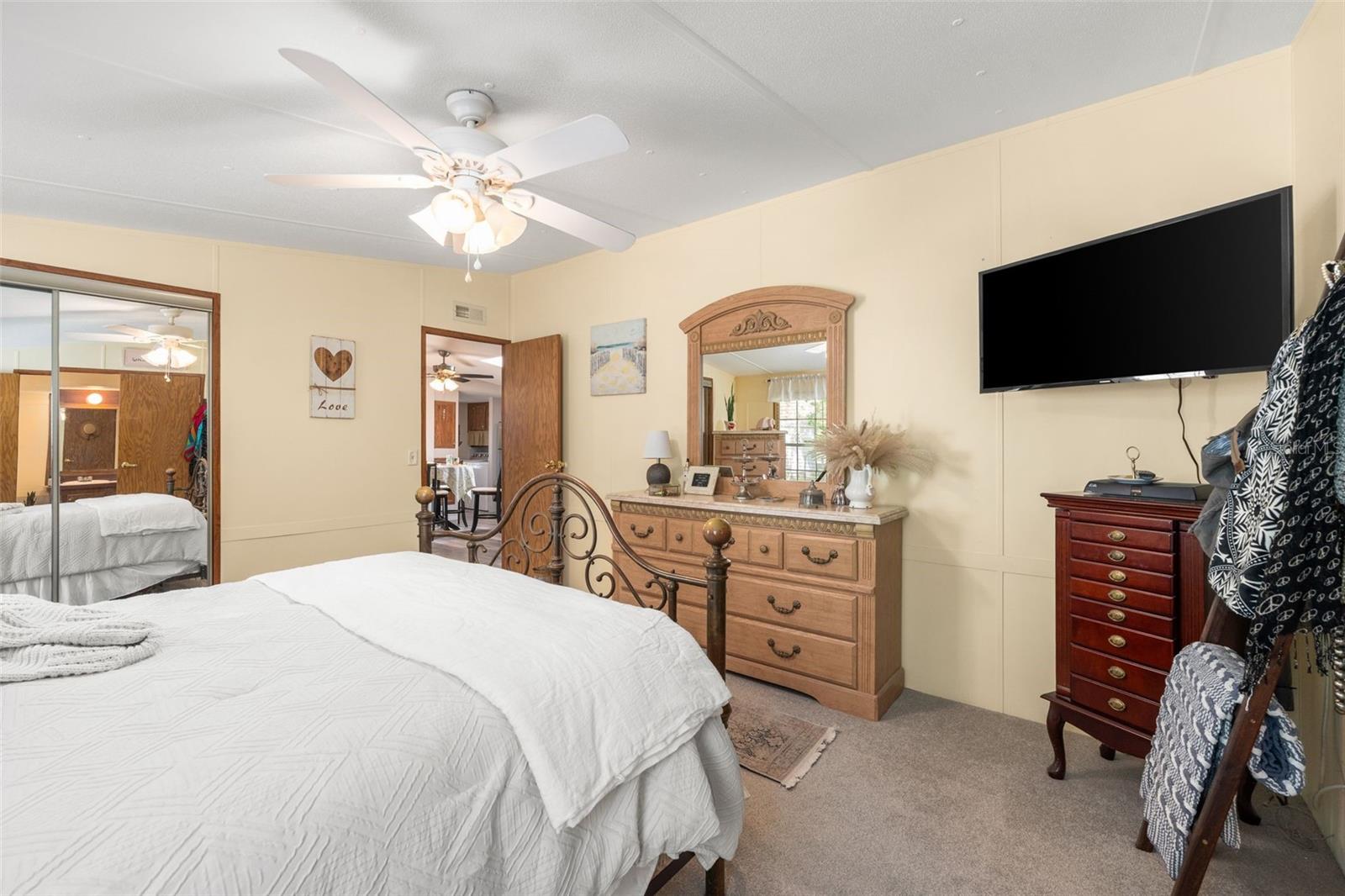 Image 18 of 48 For 3639 80th Avenue