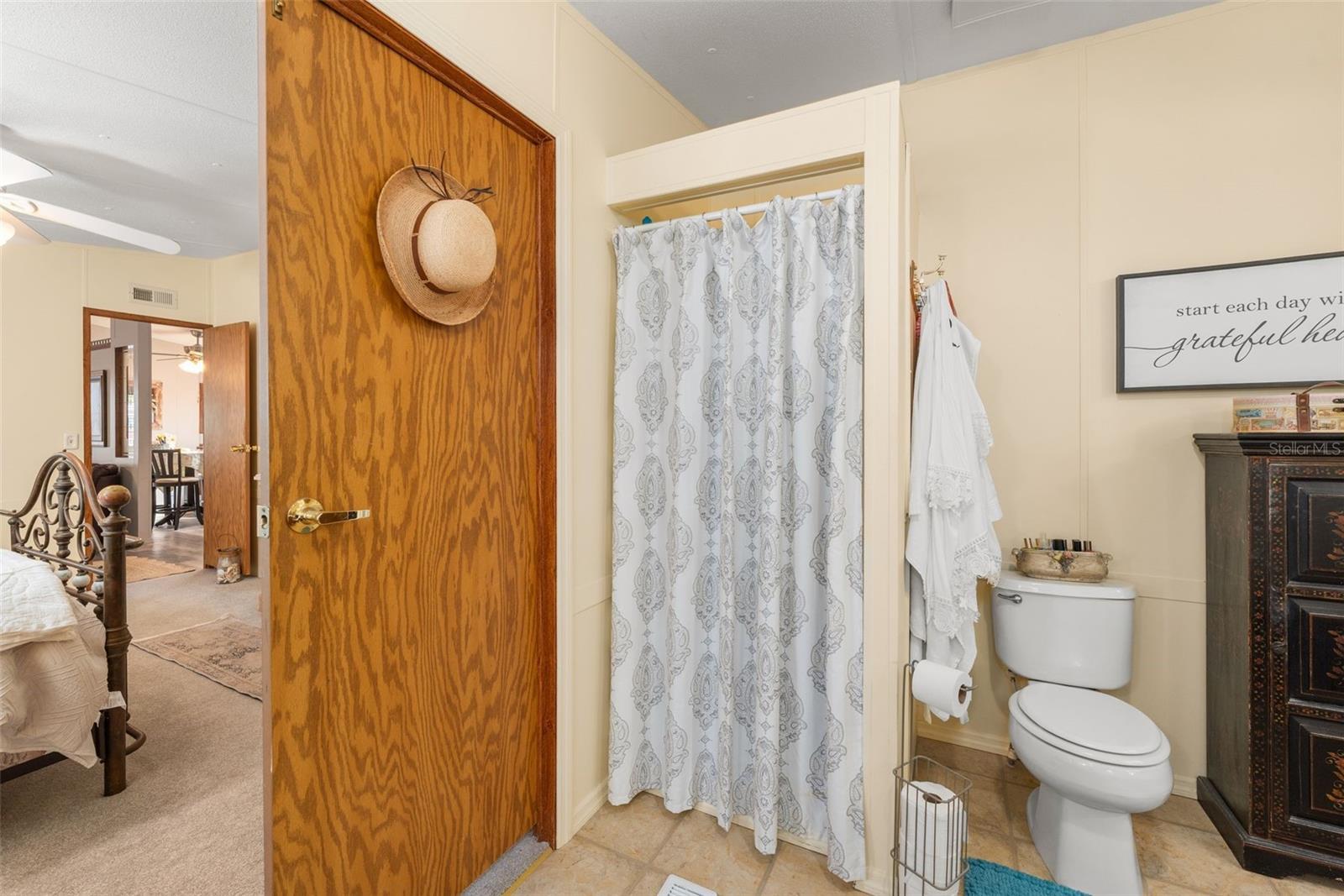 Image 21 of 48 For 3639 80th Avenue