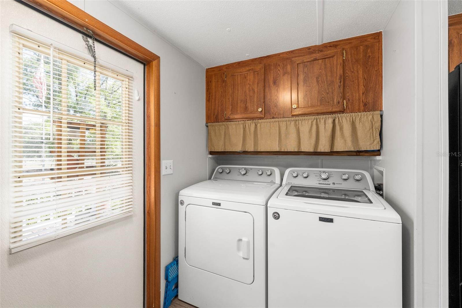 Image 27 of 48 For 3639 80th Avenue