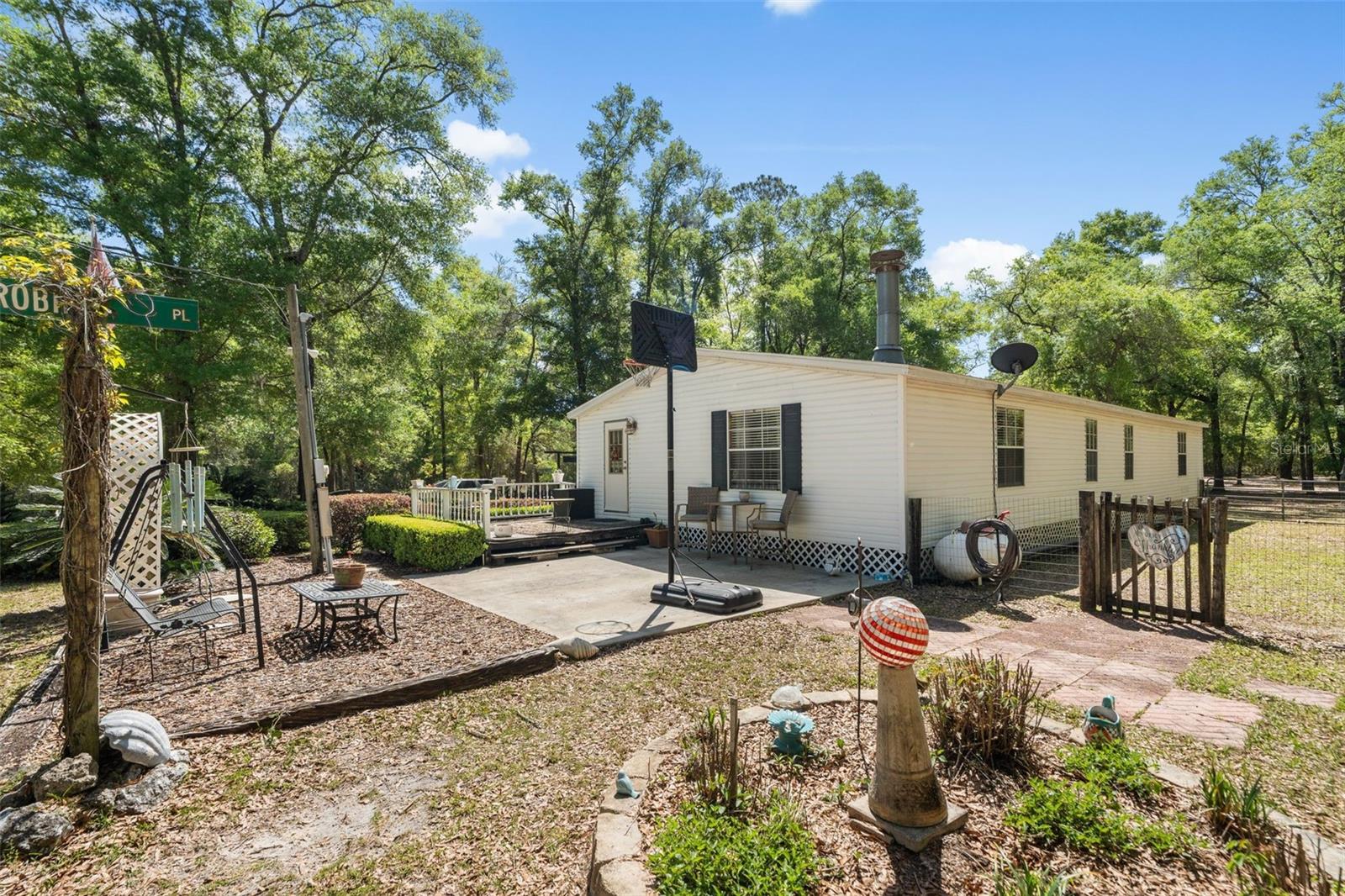 Image 34 of 48 For 3639 80th Avenue