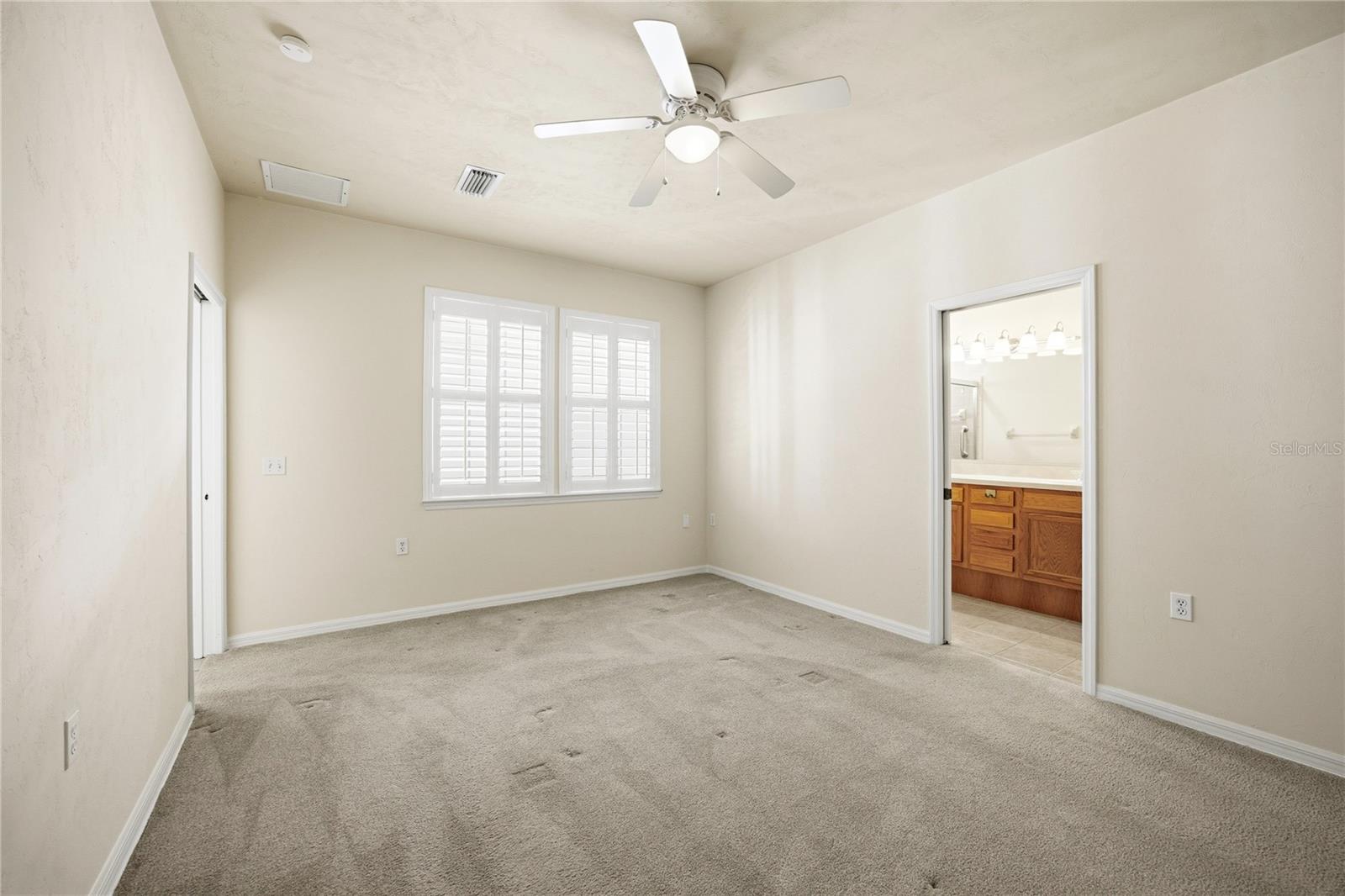 Image 22 of 58 For 11685 19th Place