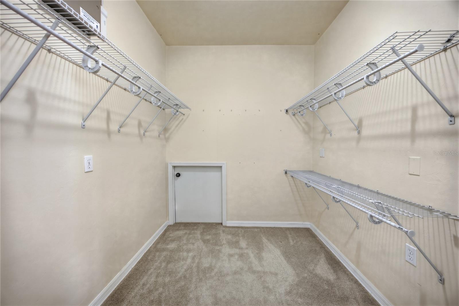 Image 25 of 58 For 11685 19th Place