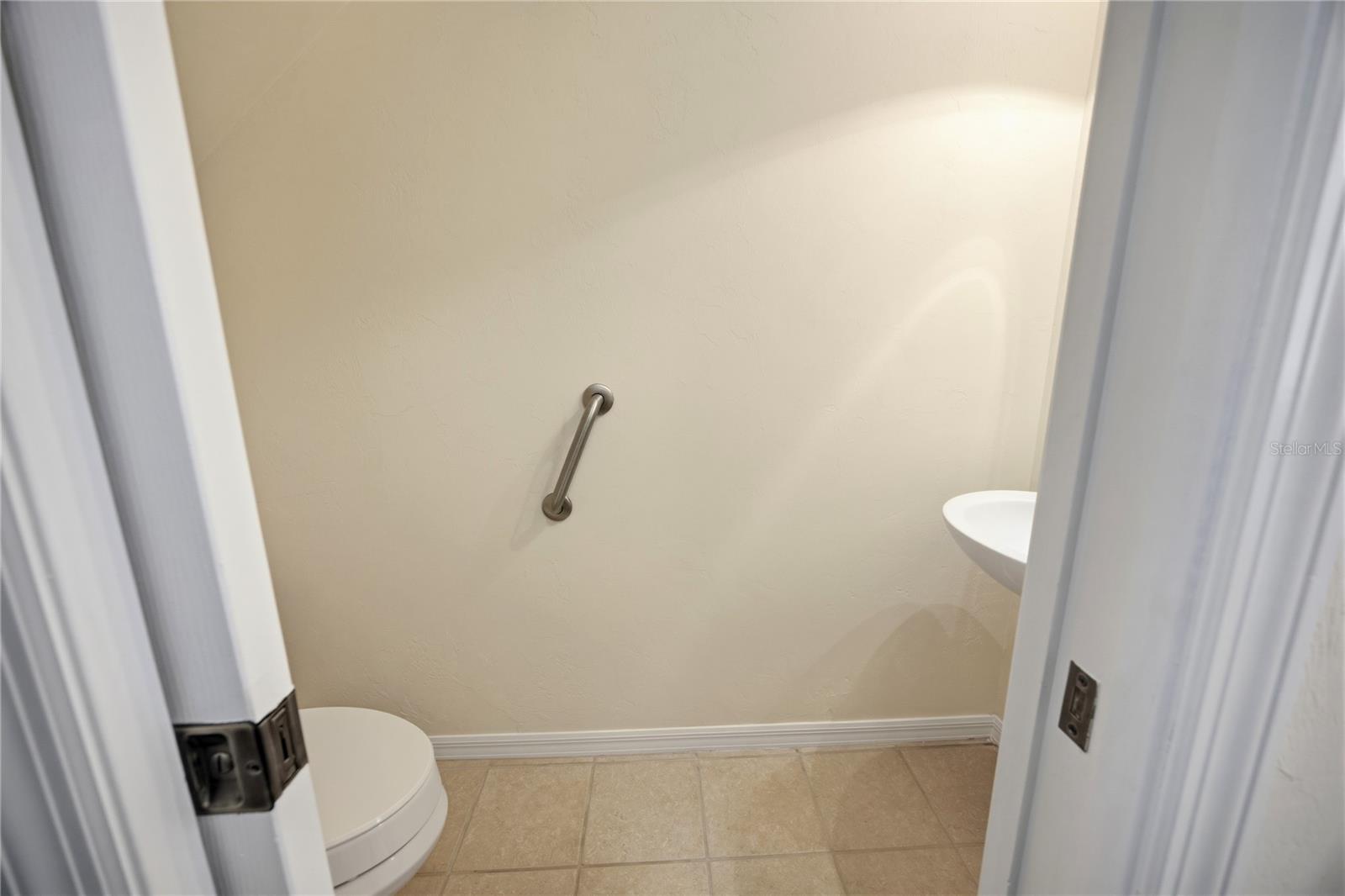 Image 27 of 58 For 11685 19th Place