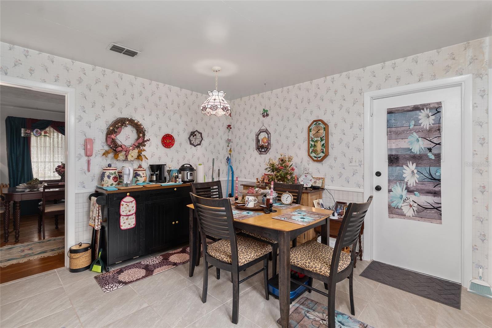 Image 26 of 49 For 3710 22nd Place