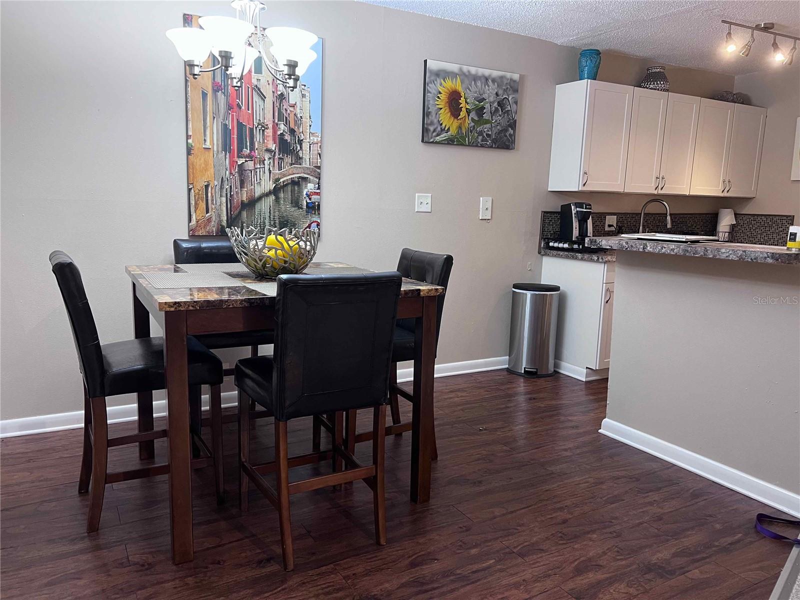 Image 12 of 18 For 1700 16th Court C26