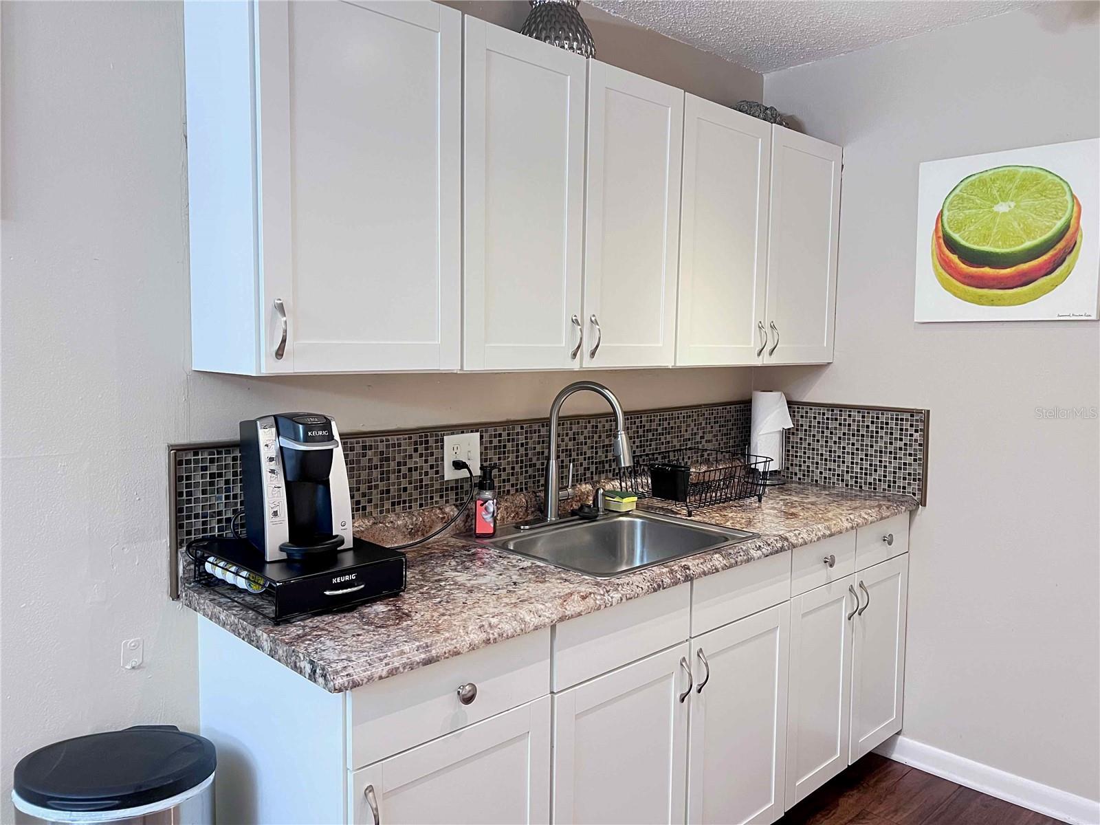 Image 3 of 18 For 1700 16th Court C26