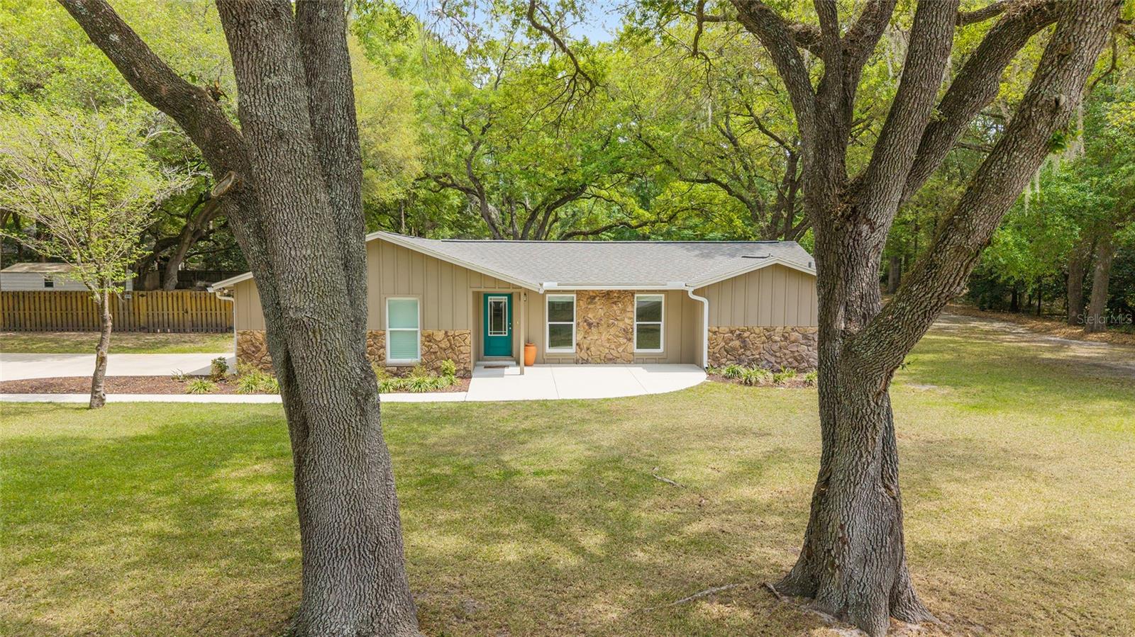 Image 47 of 56 For 2605 100th Street