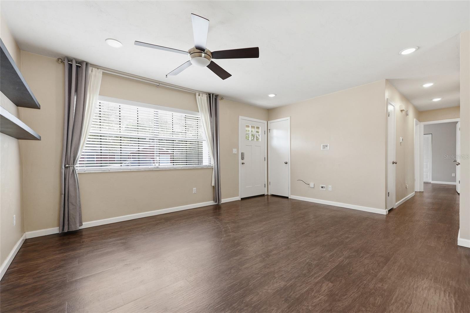 Image 8 of 25 For 6624 28th Terrace