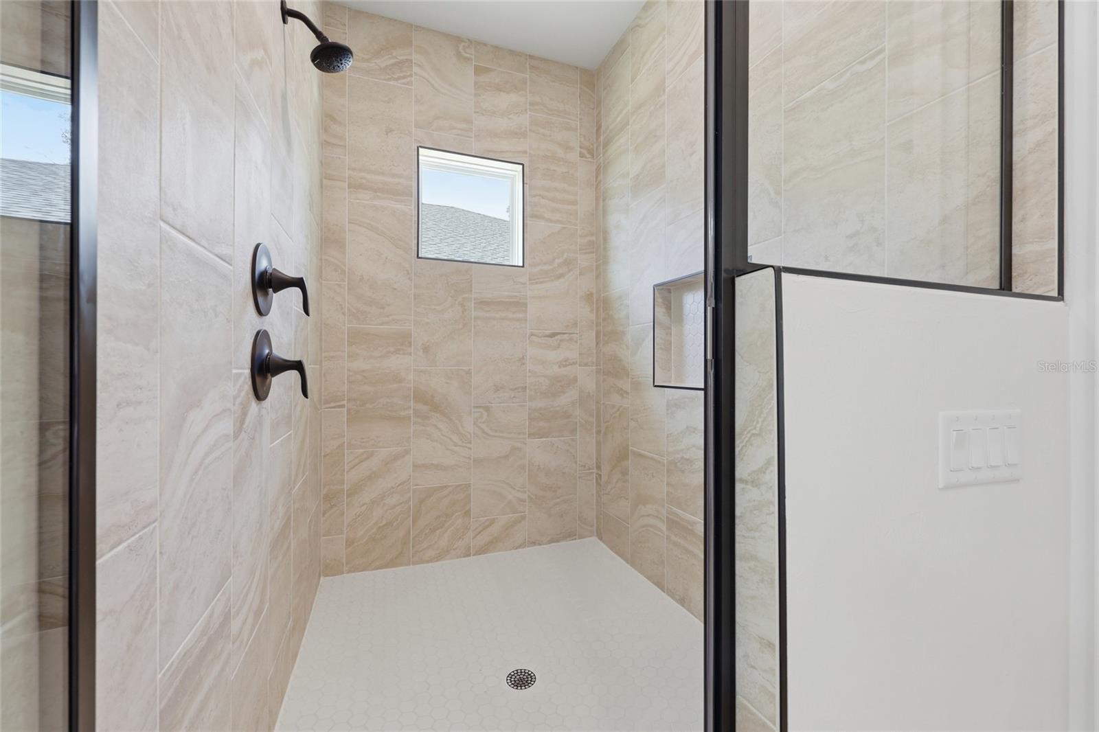 Image 13 of 30 For 6710 10th Lane