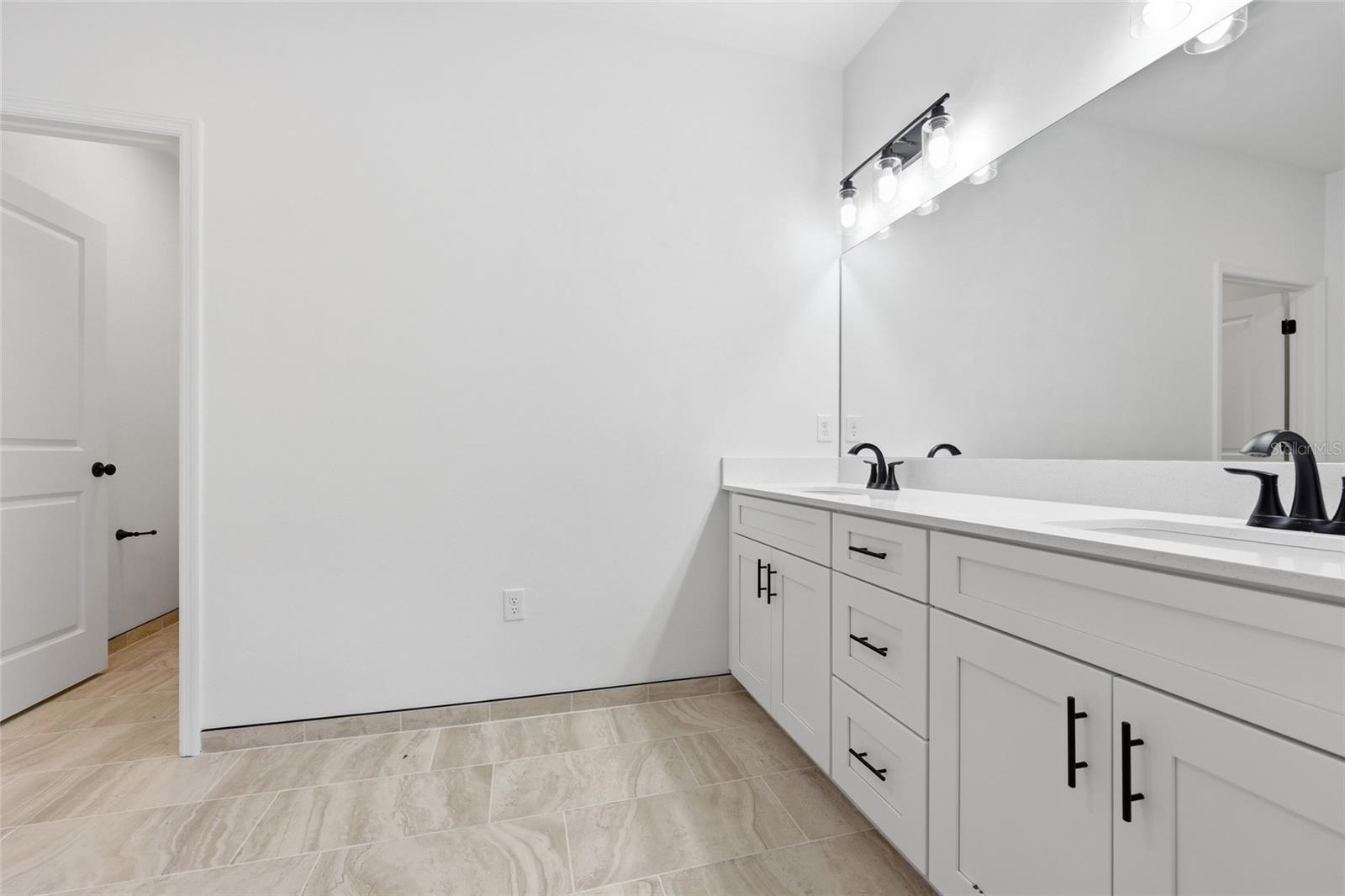 Image 14 of 30 For 6710 10th Lane