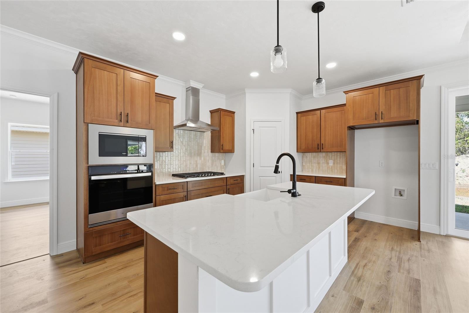 Image 4 of 30 For 6710 10th Lane