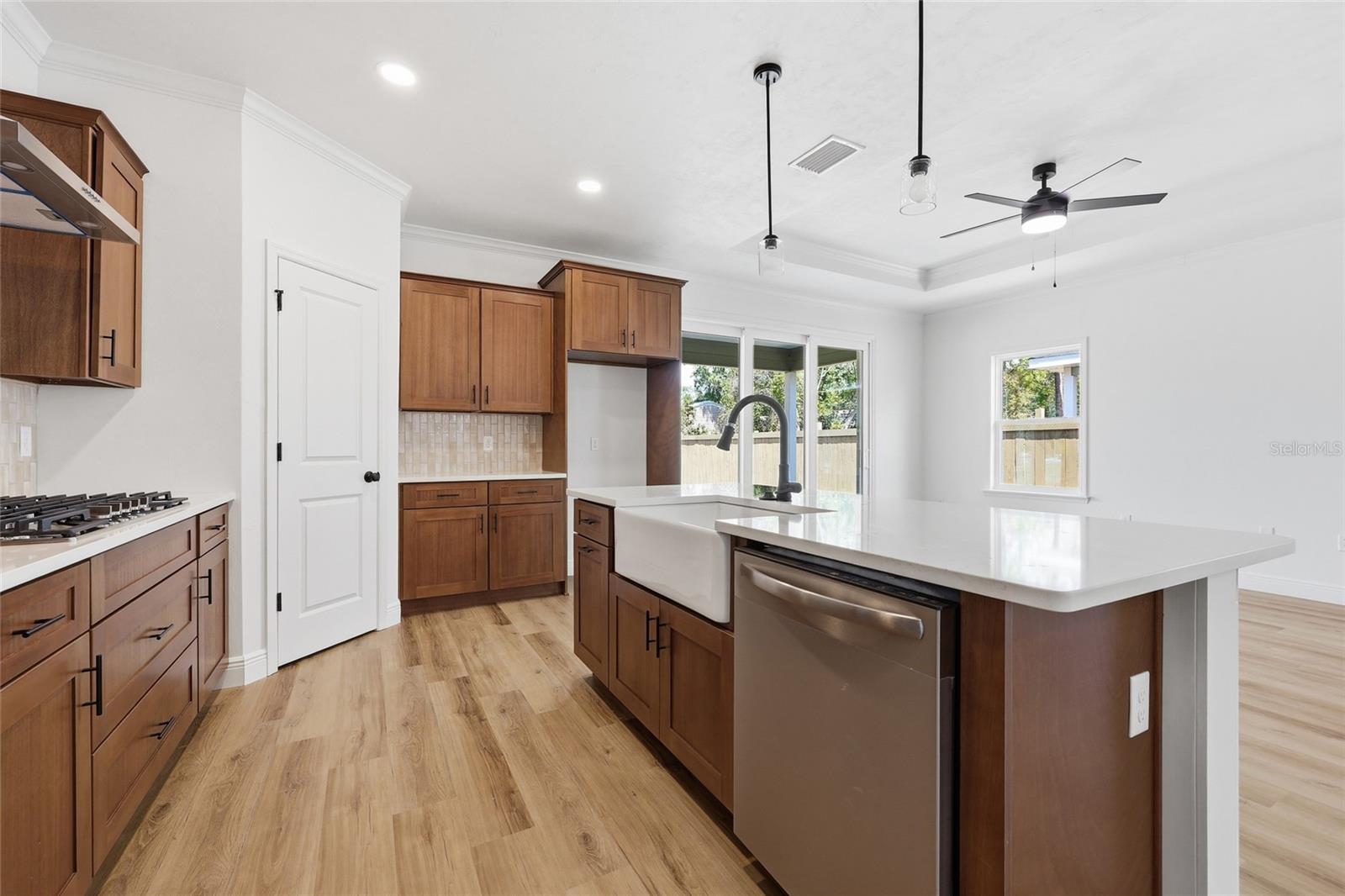 Image 8 of 30 For 6710 10th Lane