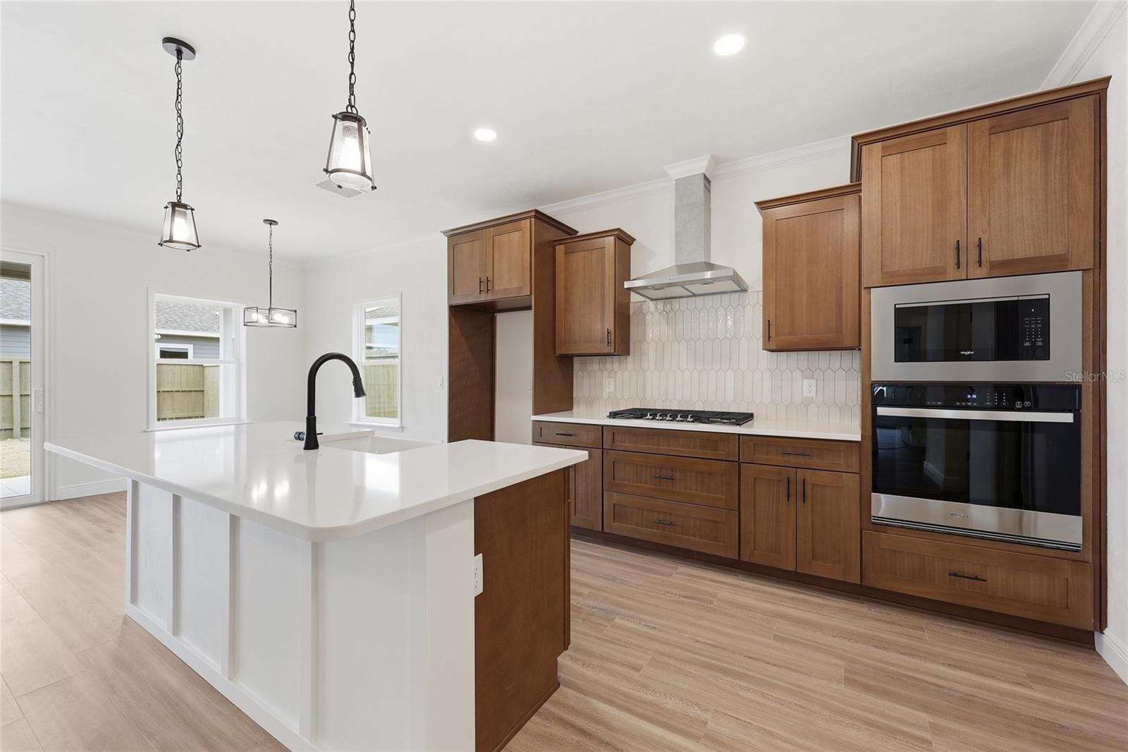 Image 5 of 24 For 6735 10th Lane