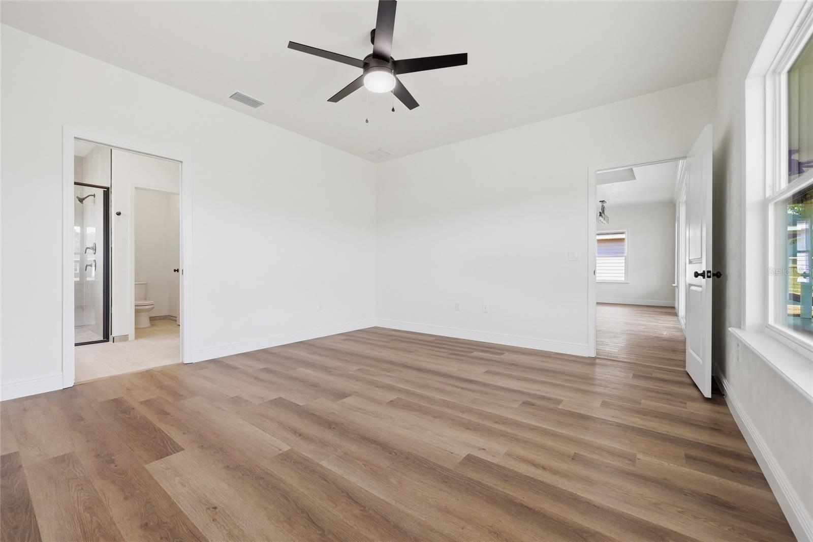 Image 11 of 30 For 1049 67th Way