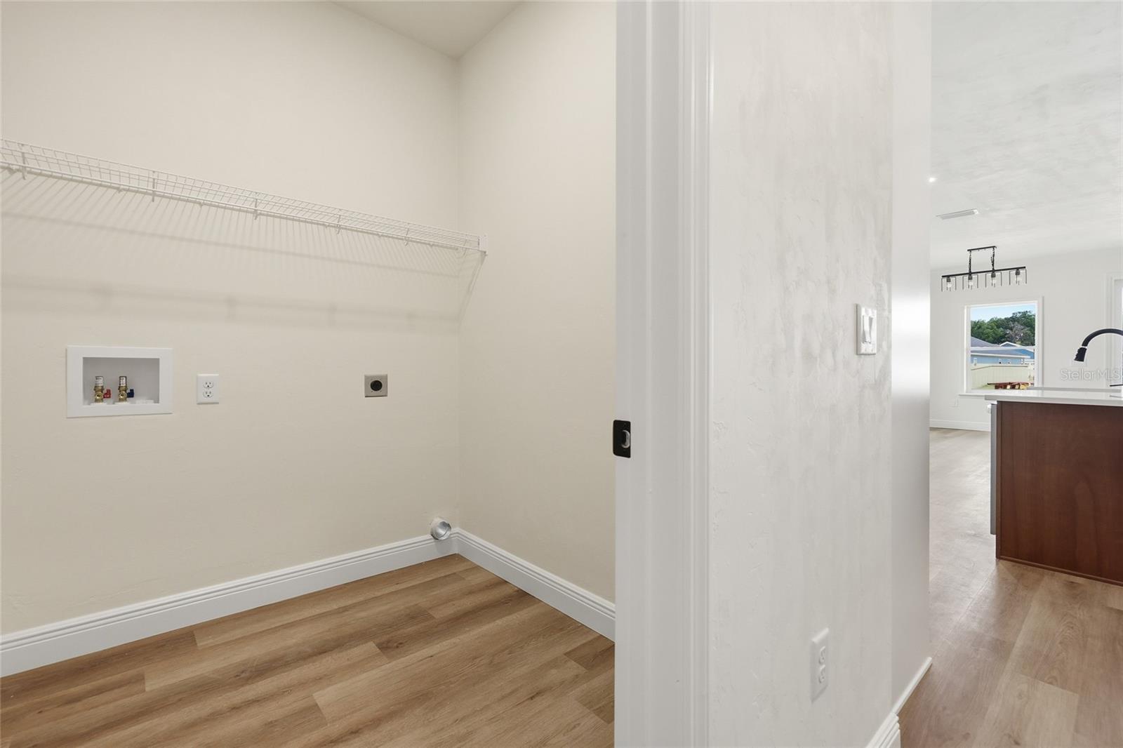 Image 22 of 30 For 1049 67th Way