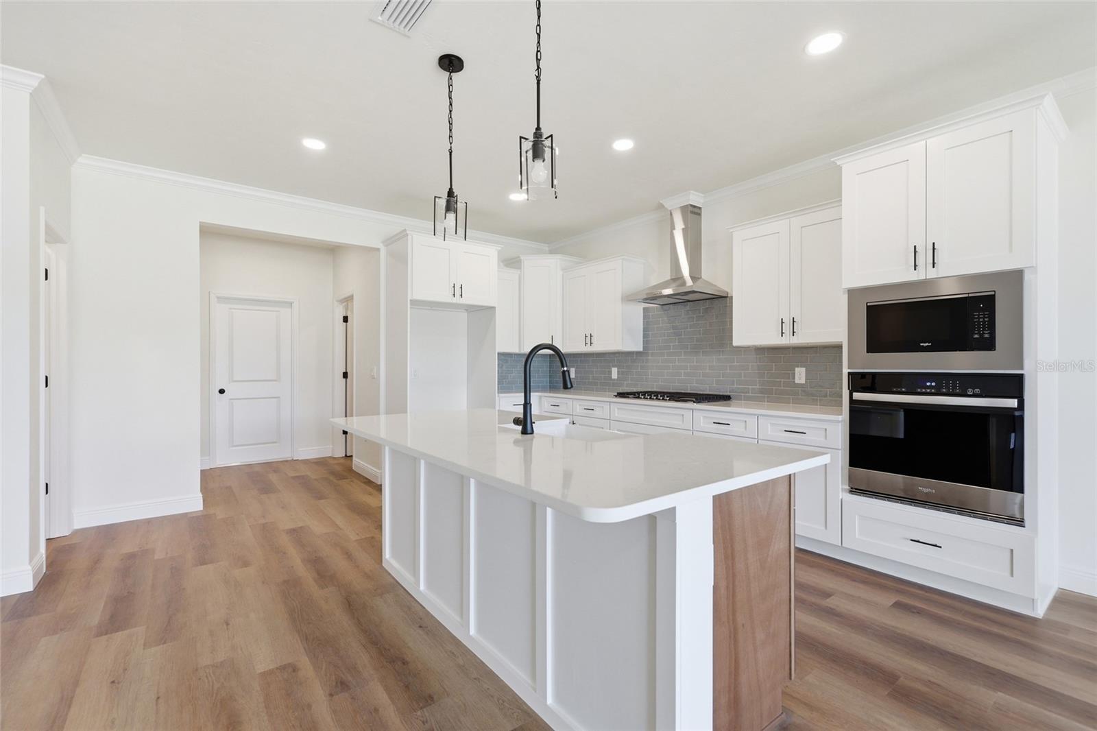 Image 6 of 30 For 1049 67th Way