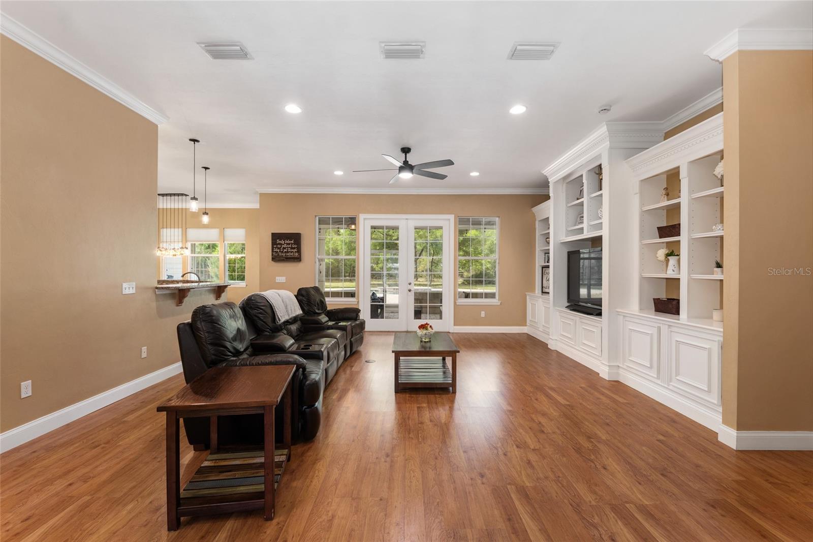 Image 10 of 94 For 4318 182nd Drive