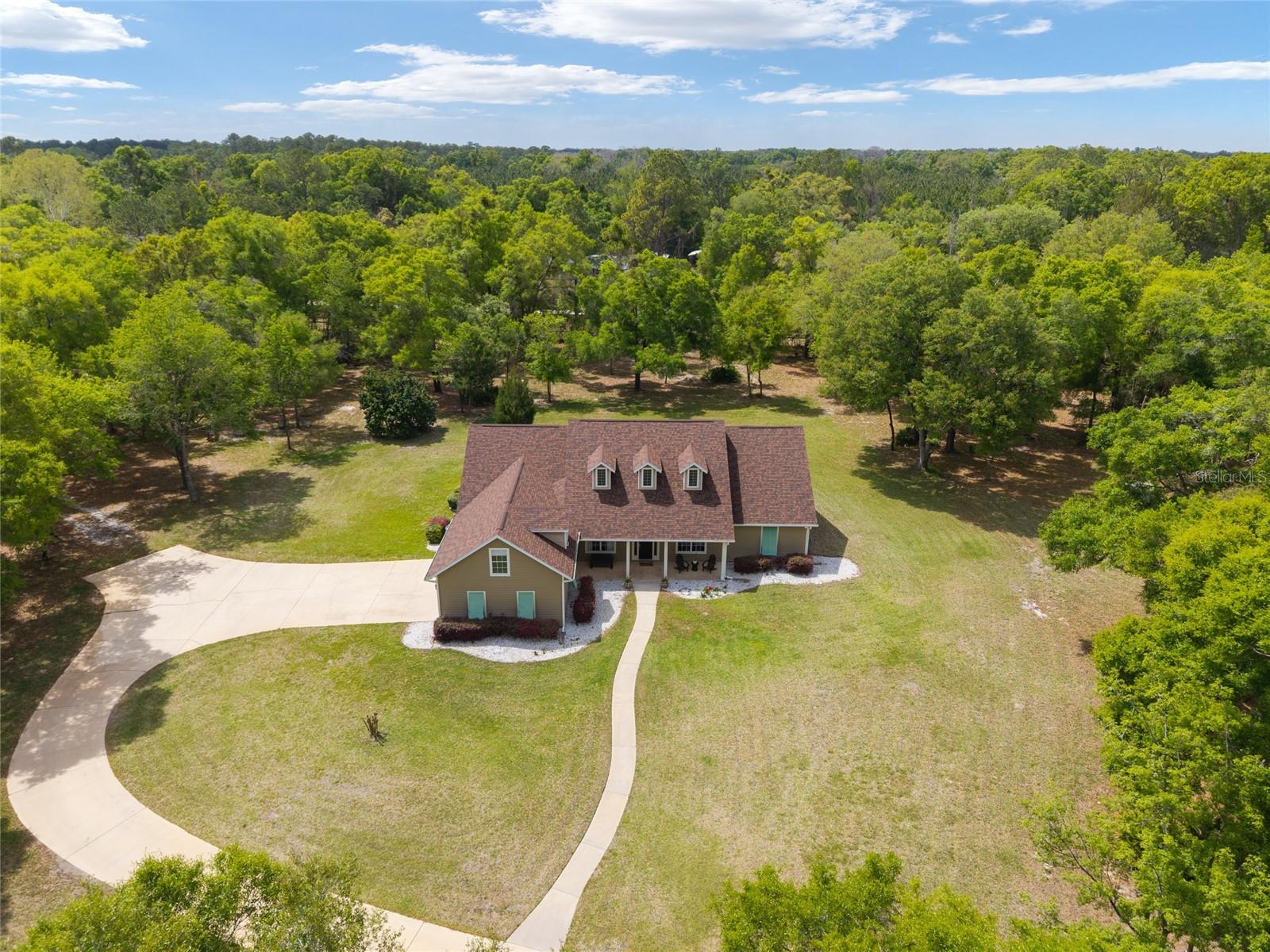 Image 6 of 94 For 4318 182nd Drive