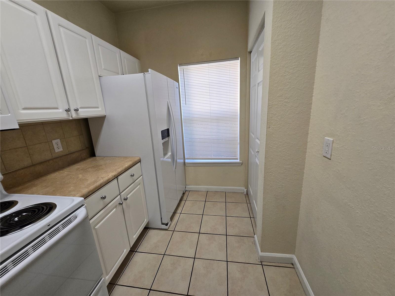 Image 11 of 33 For 5008 44th Lane 103