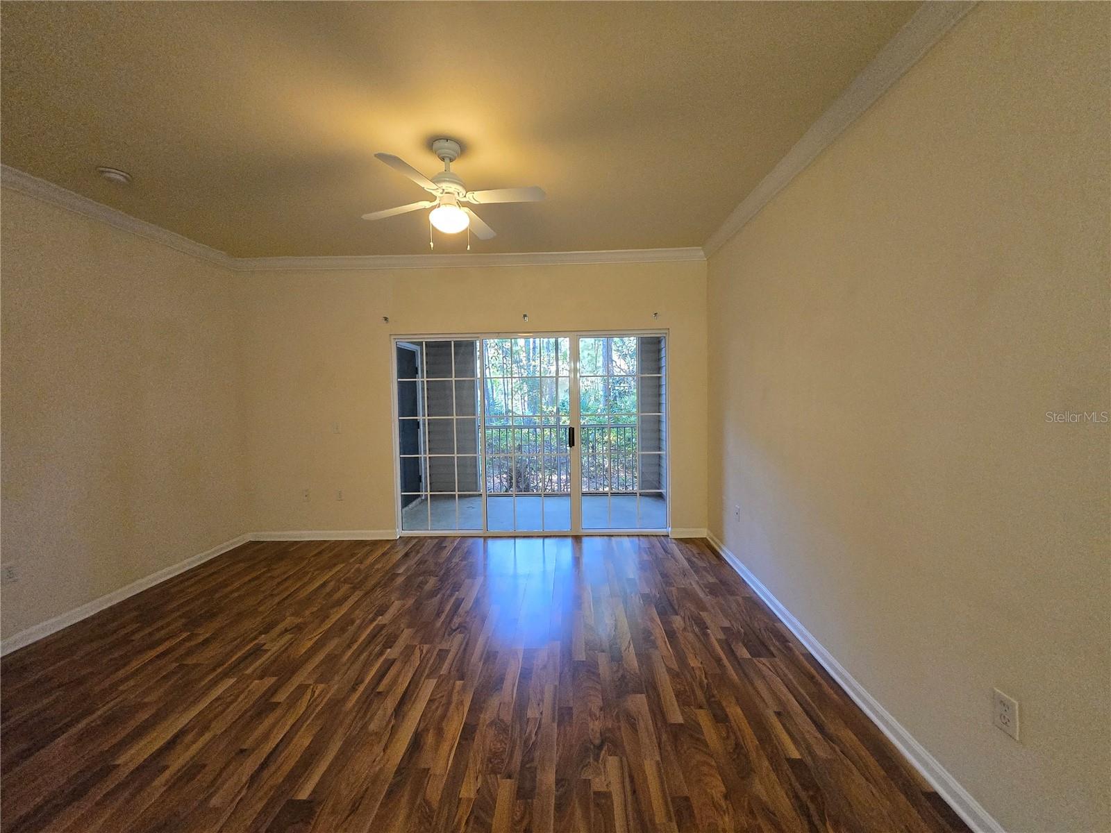 Image 8 of 33 For 5008 44th Lane 103