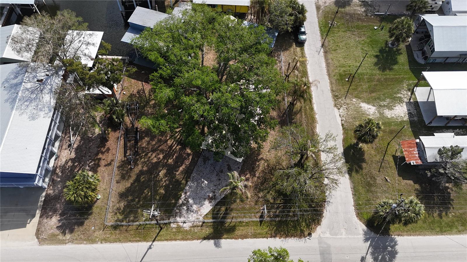 Image 14 of 37 For 249 228 Street