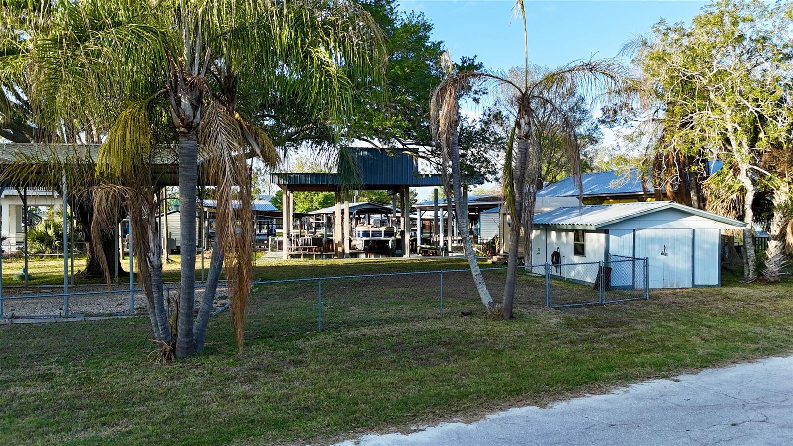 Image 21 of 37 For 249 228 Street