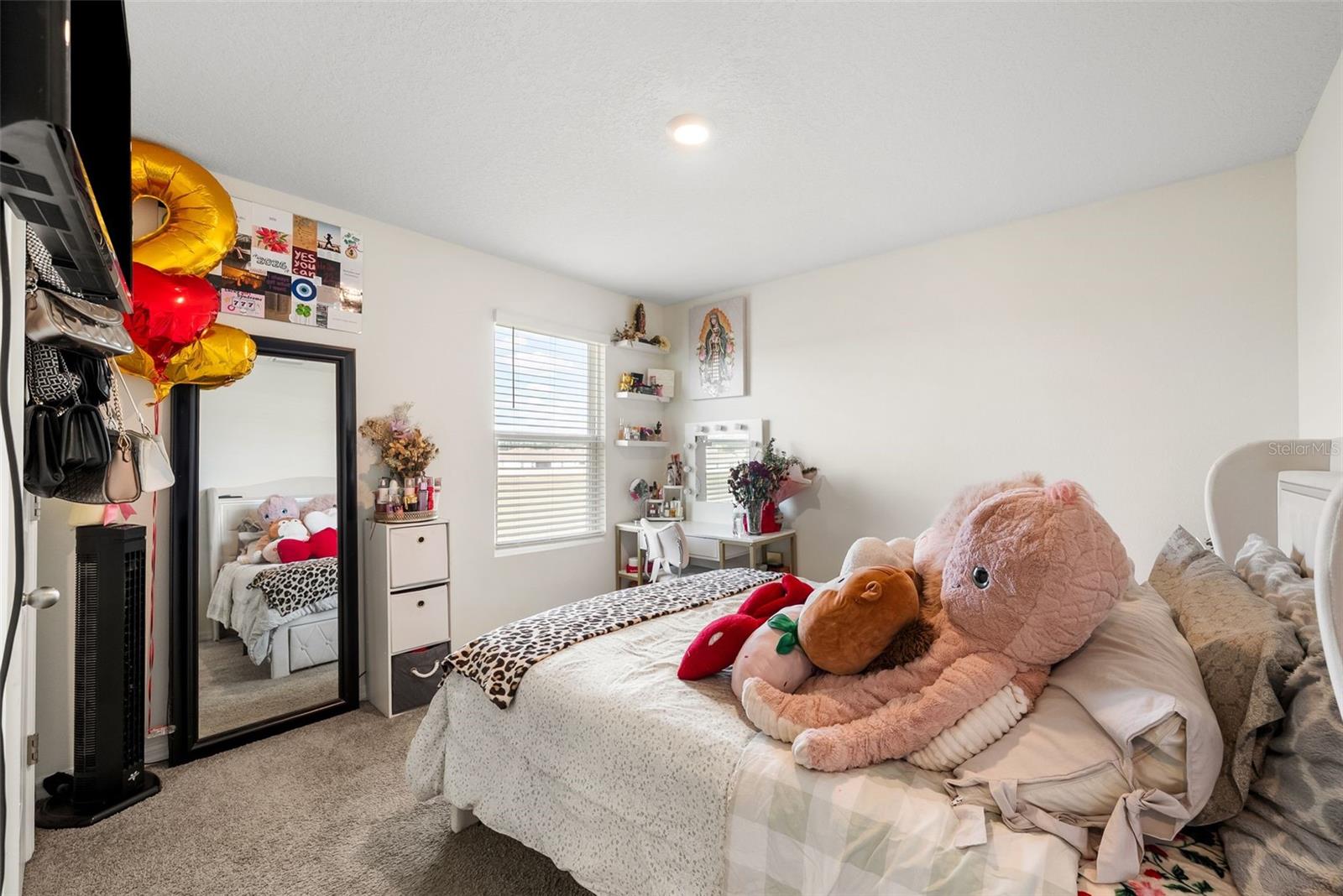 Image 14 of 32 For 24672 11th Place