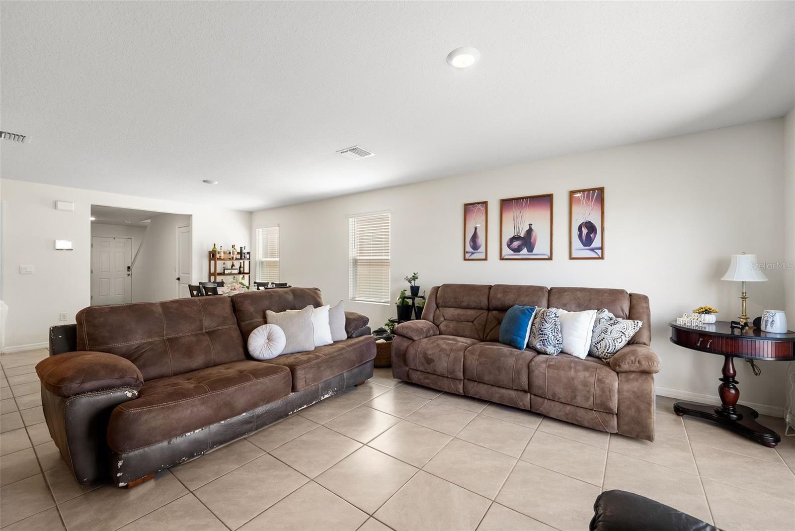 Image 3 of 32 For 24672 11th Place