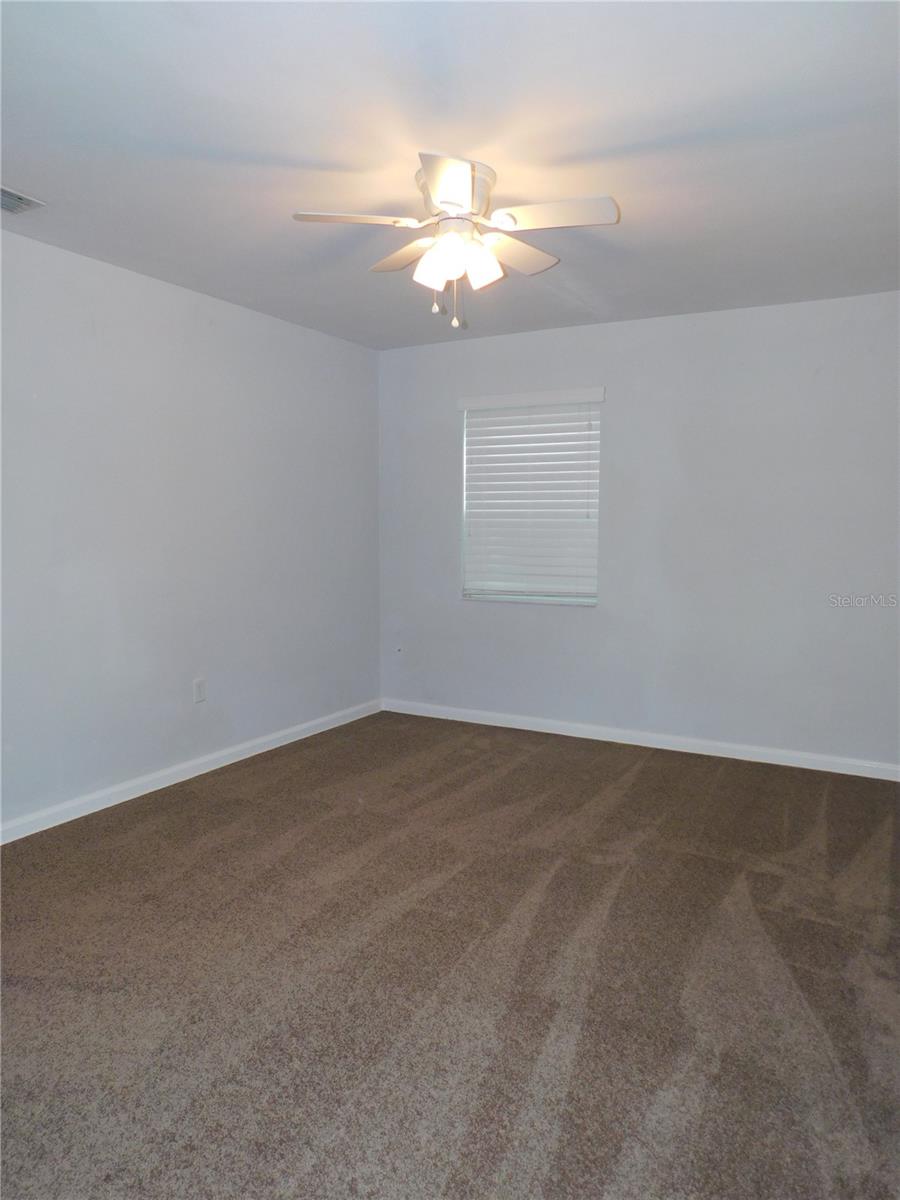 Image 11 of 17 For 413 35th Terrace