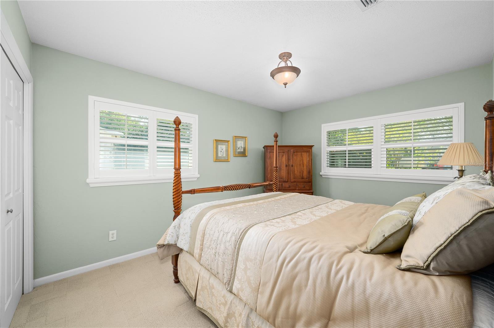 Image 20 of 41 For 2138 30th Place