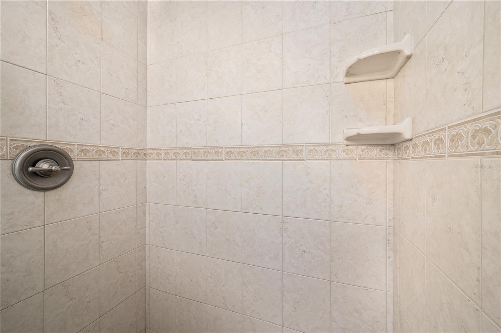 Image 27 of 41 For 2138 30th Place