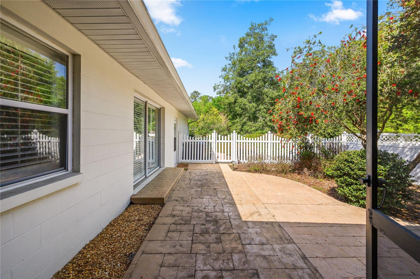 Image 31 of 41 For 2138 30th Place