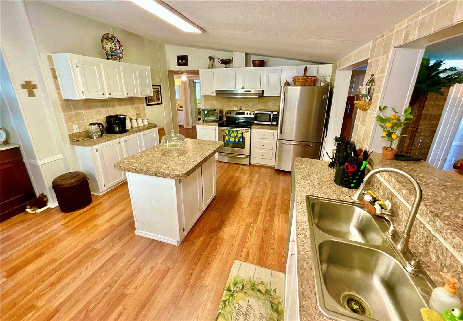 Image 10 of 38 For 129 Crystal Lake Drive