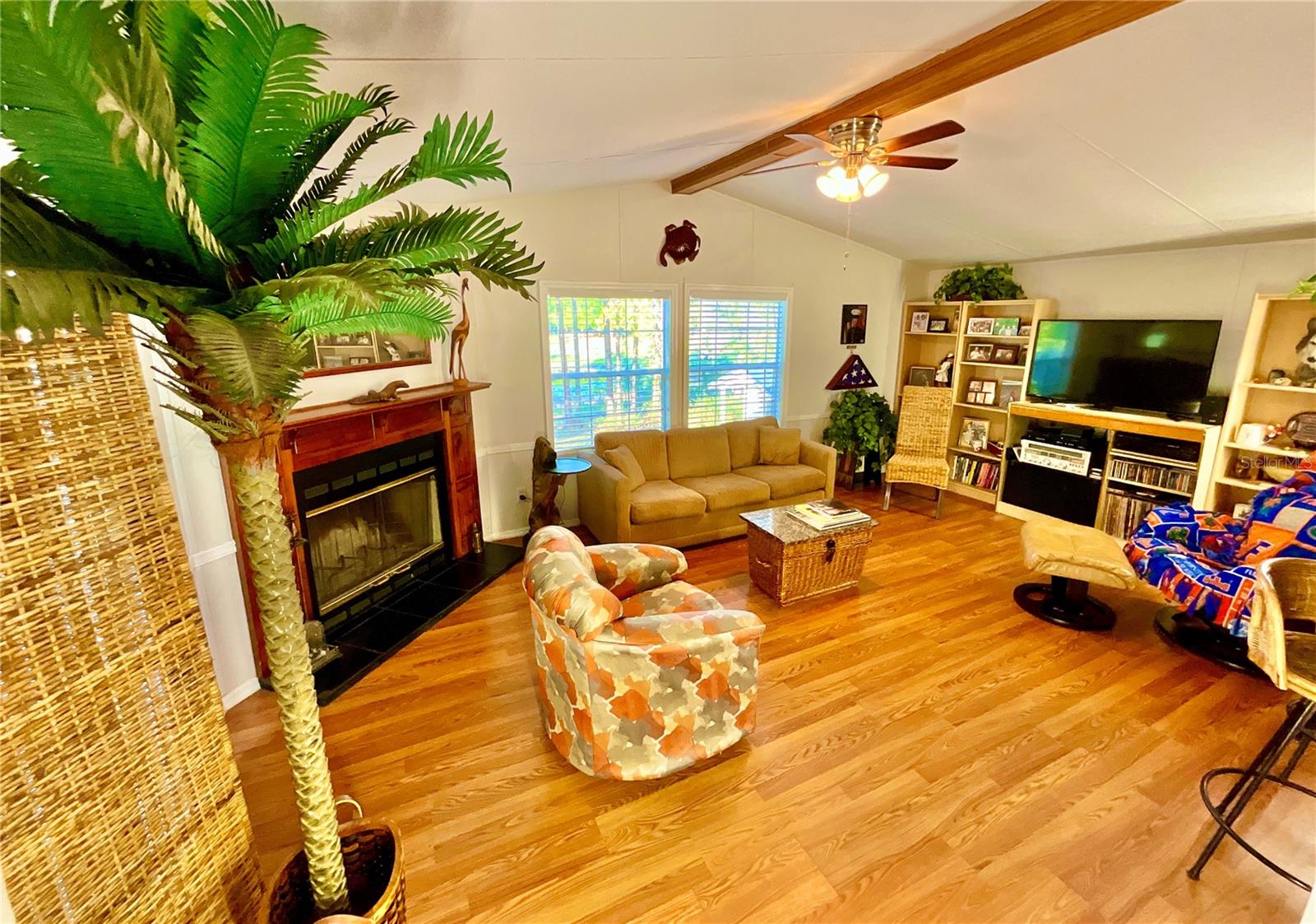 Image 12 of 38 For 129 Crystal Lake Drive