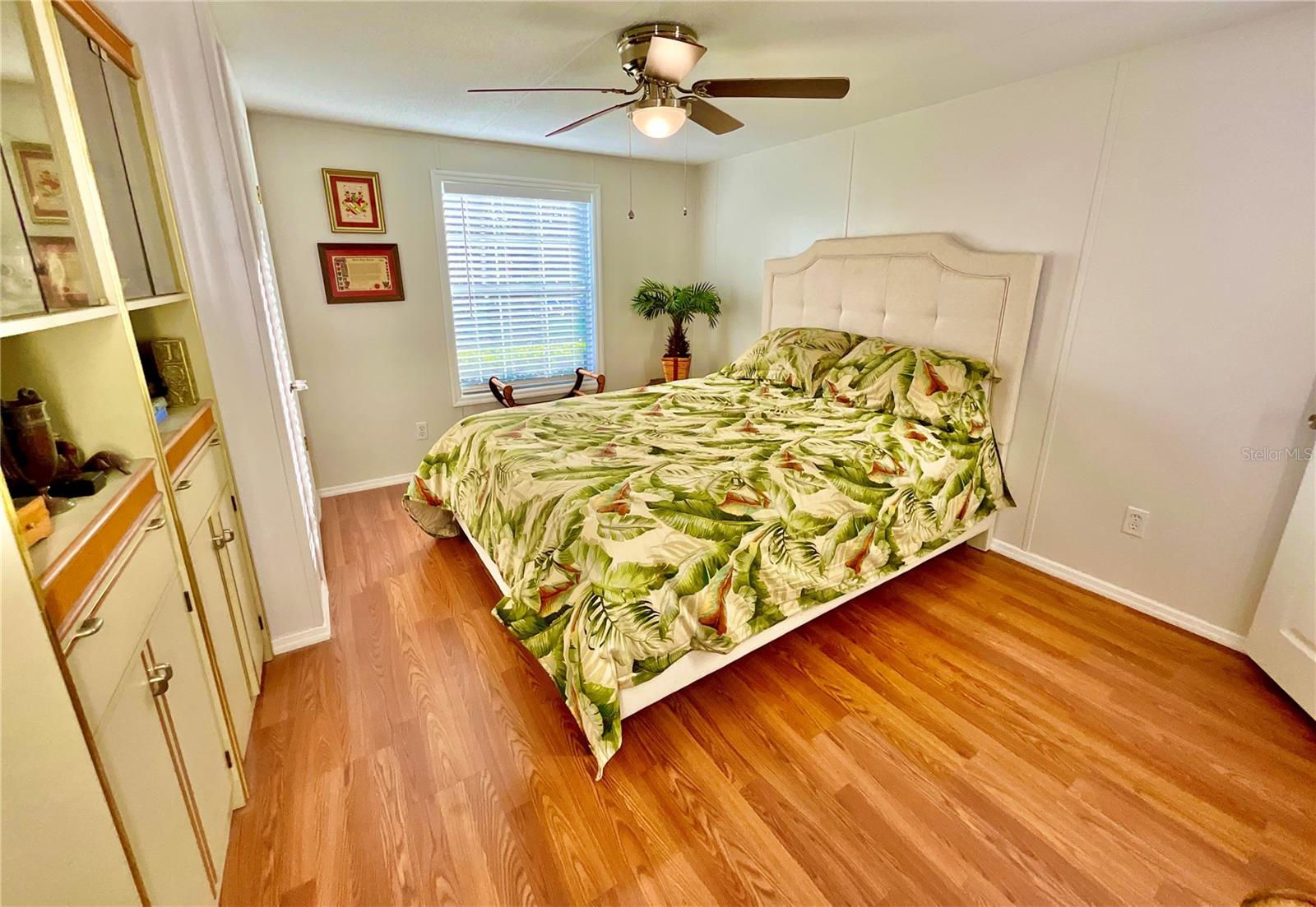 Image 18 of 38 For 129 Crystal Lake Drive