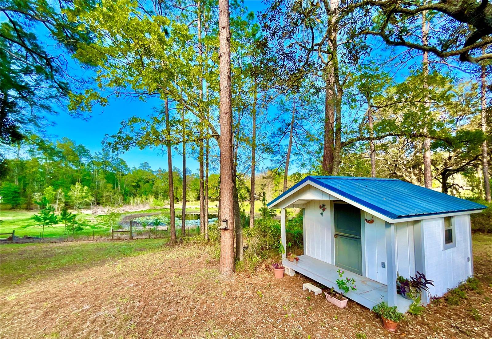 Image 31 of 38 For 129 Crystal Lake Drive