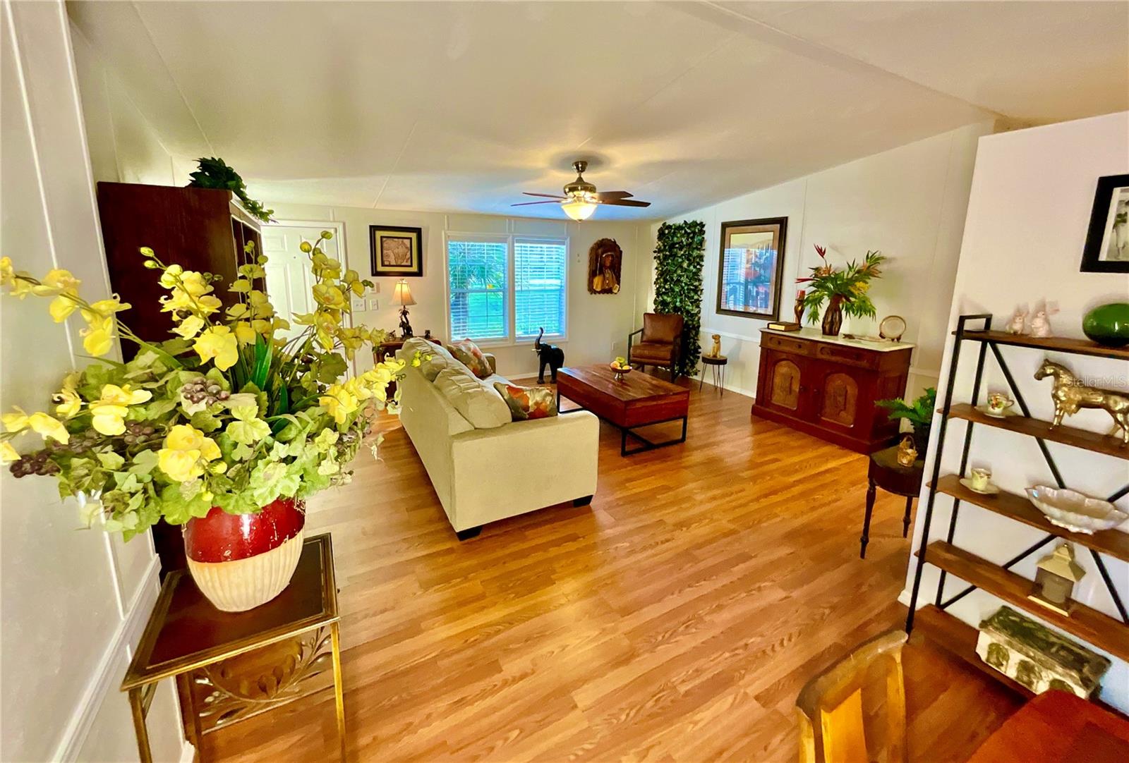 Image 6 of 38 For 129 Crystal Lake Drive