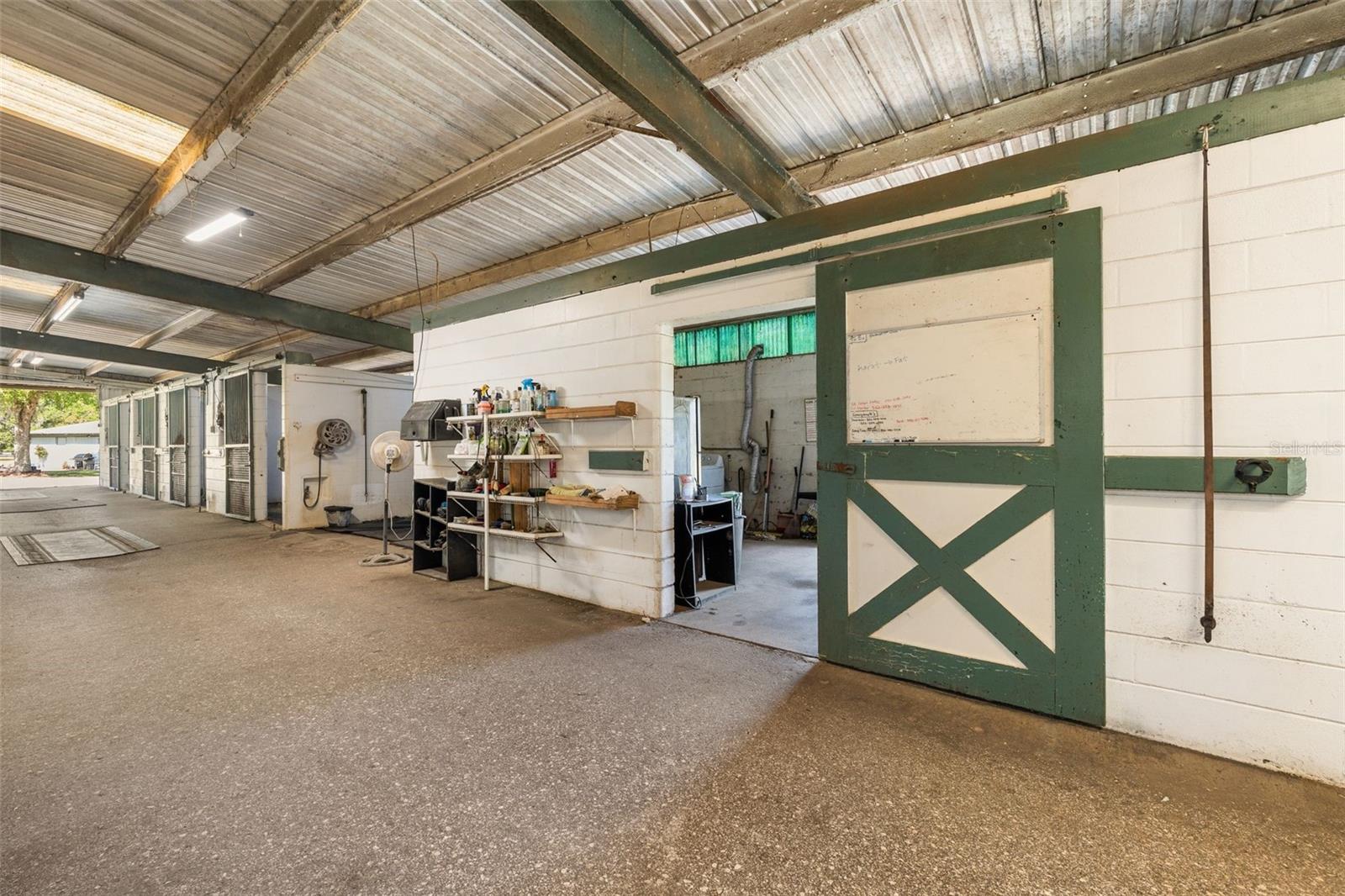 Image 11 of 55 For 16525 5th Place