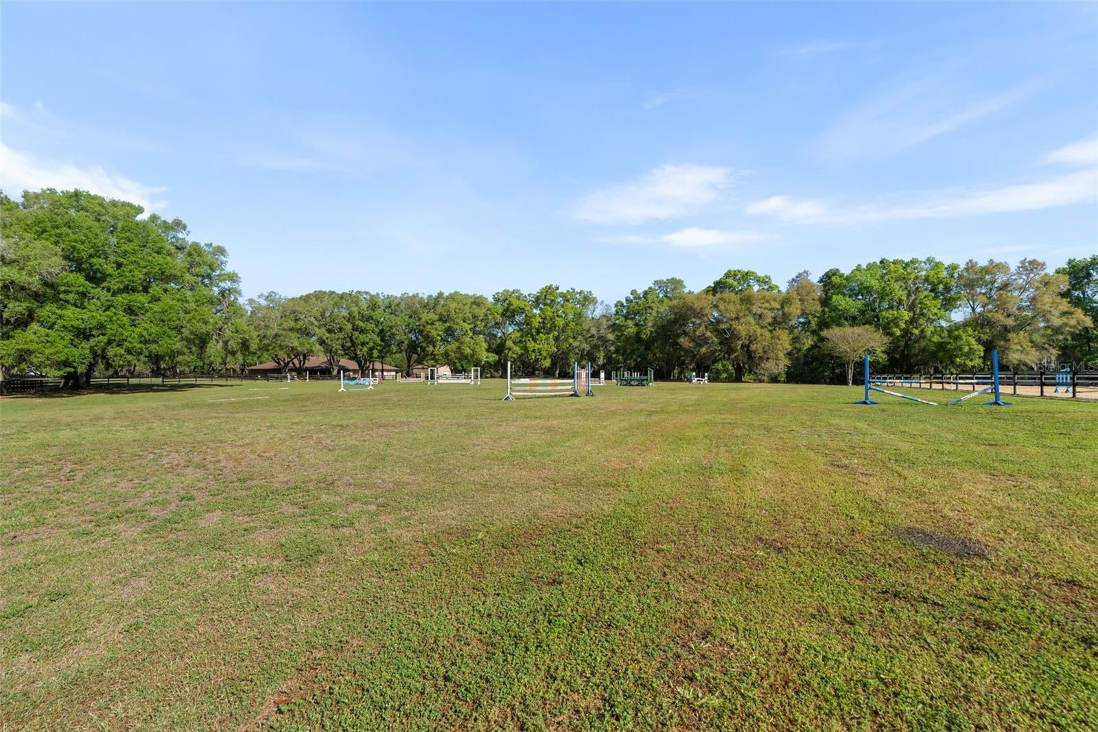 Image 22 of 55 For 16525 5th Place