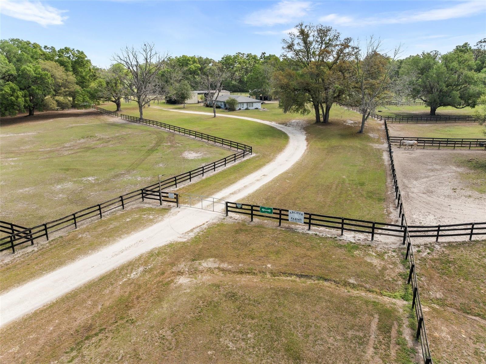 Image 29 of 55 For 16525 5th Place