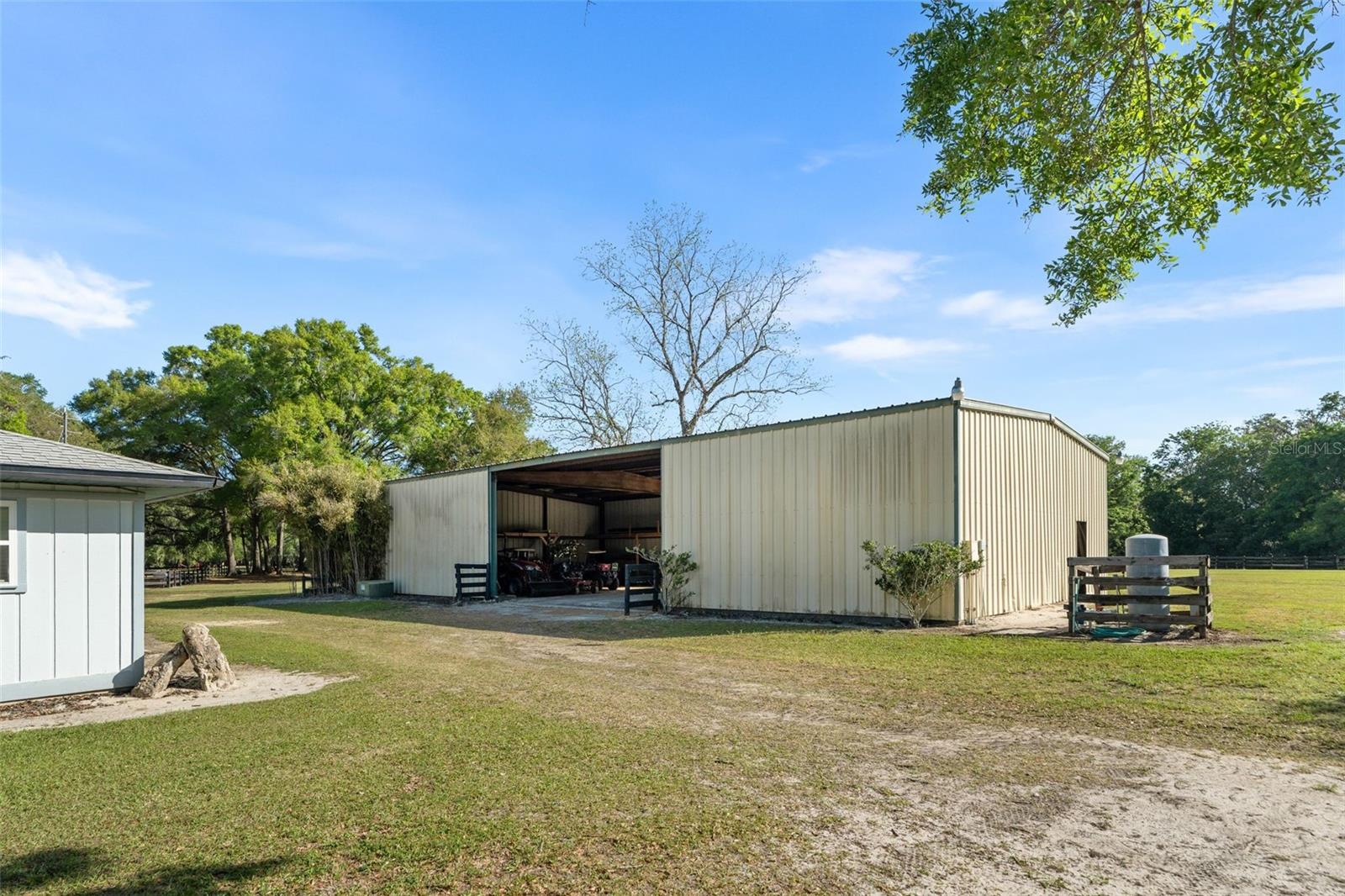 Image 36 of 55 For 16525 5th Place