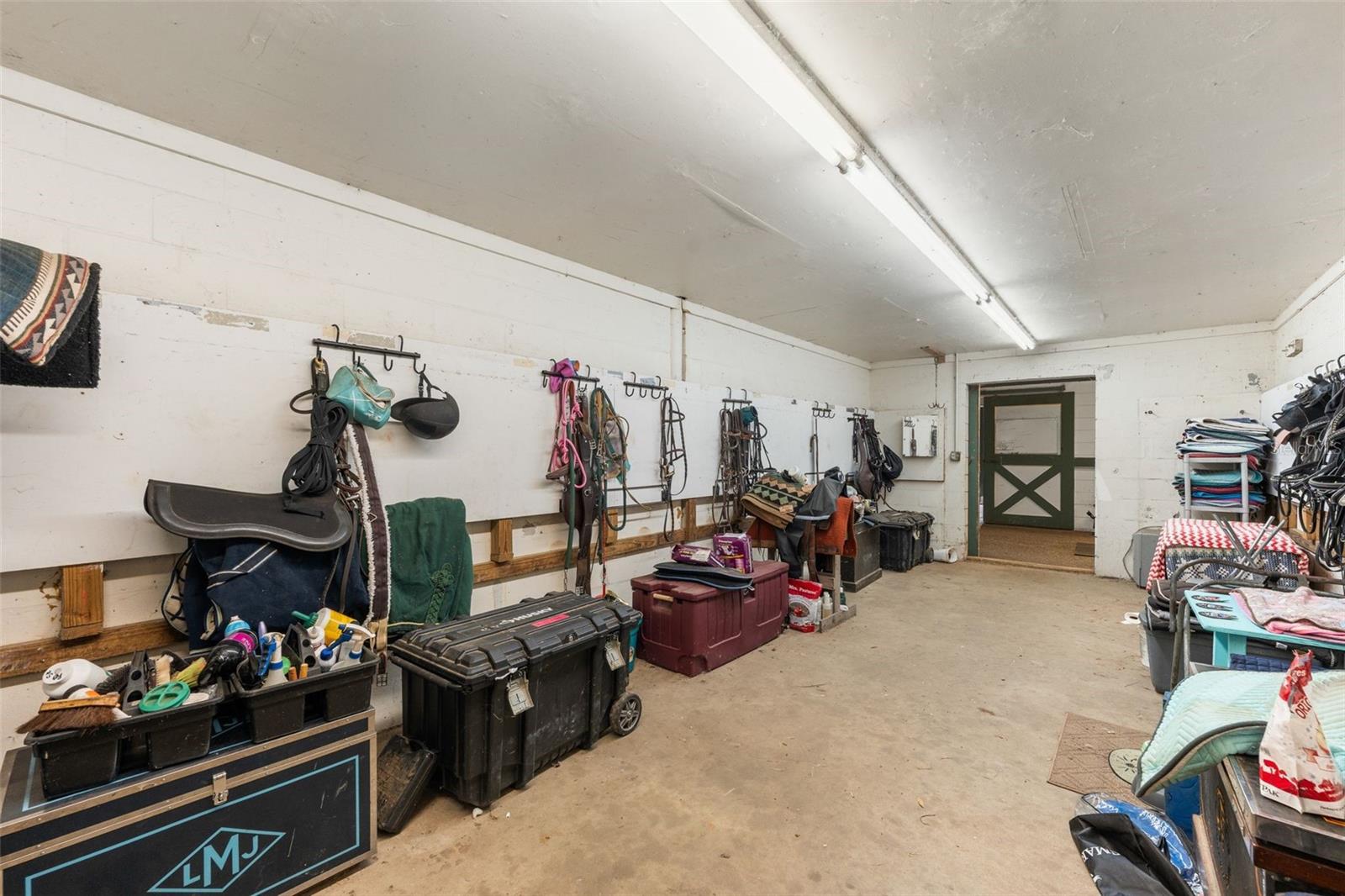 Image 47 of 55 For 16525 5th Place