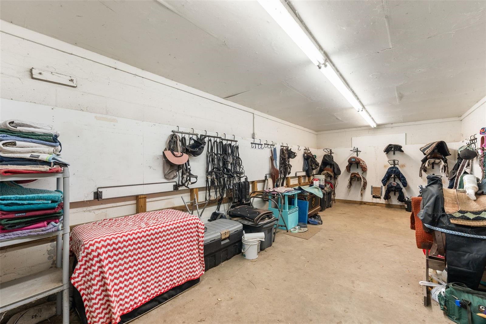 Image 52 of 55 For 16525 5th Place