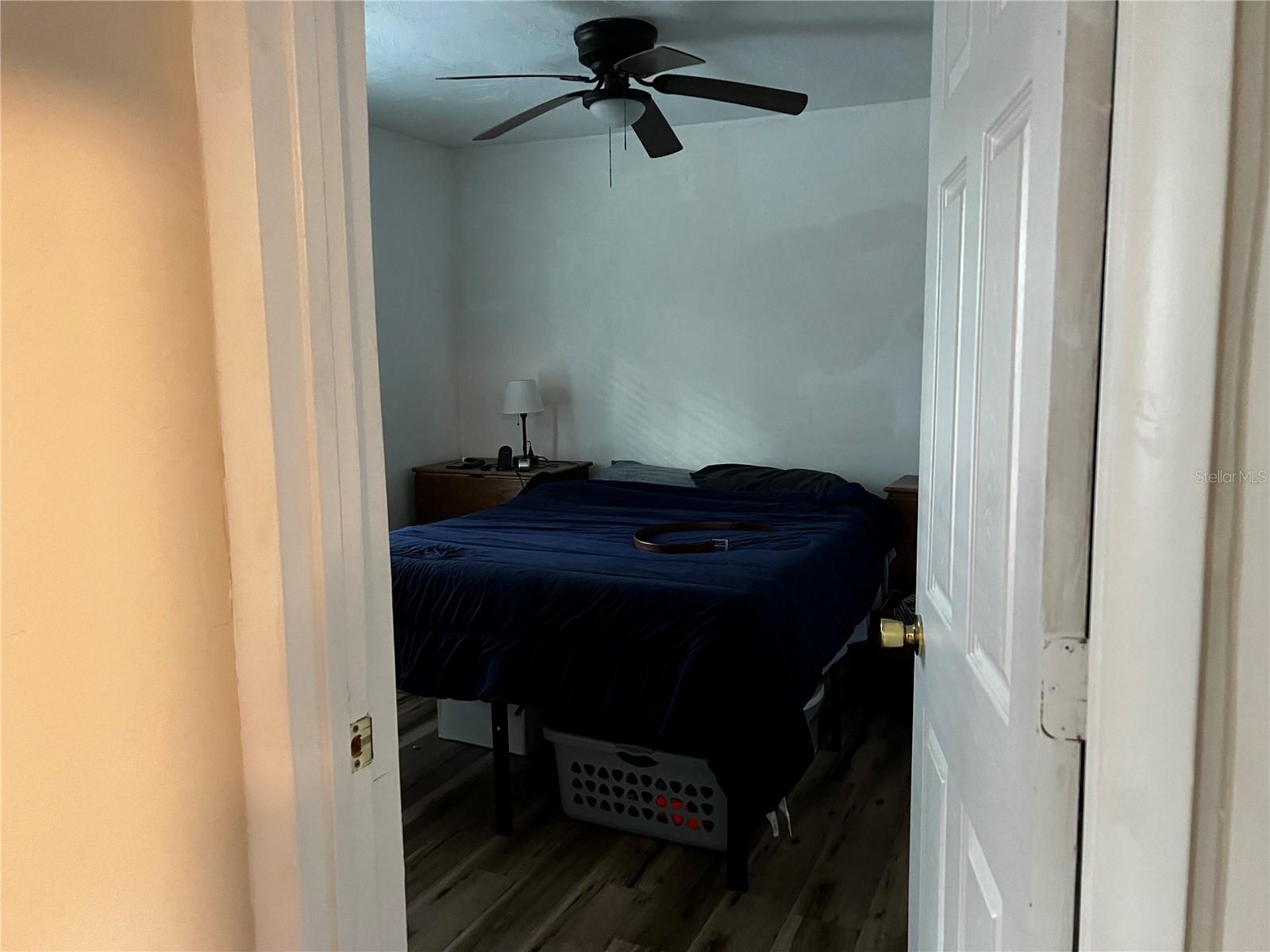 Image 5 of 8 For 408 18 Street