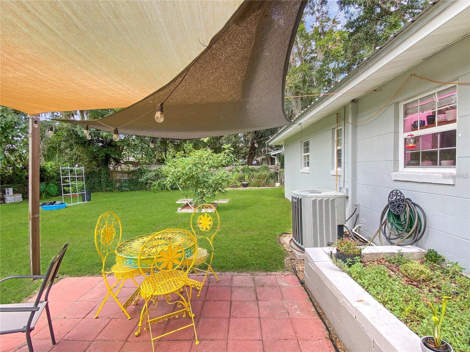 Image 34 of 40 For 228 Oak Hill Street