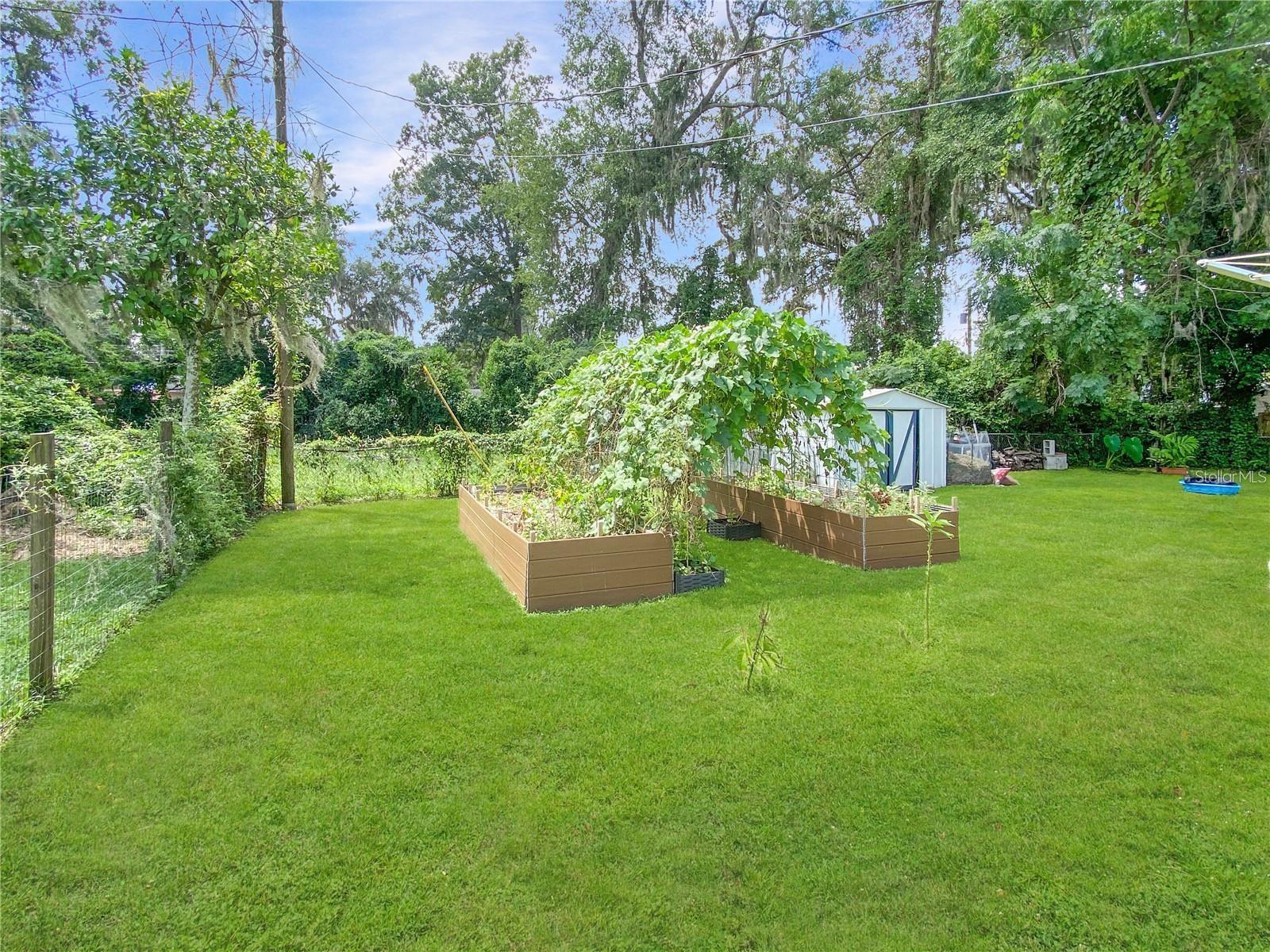 Image 39 of 40 For 228 Oak Hill Street