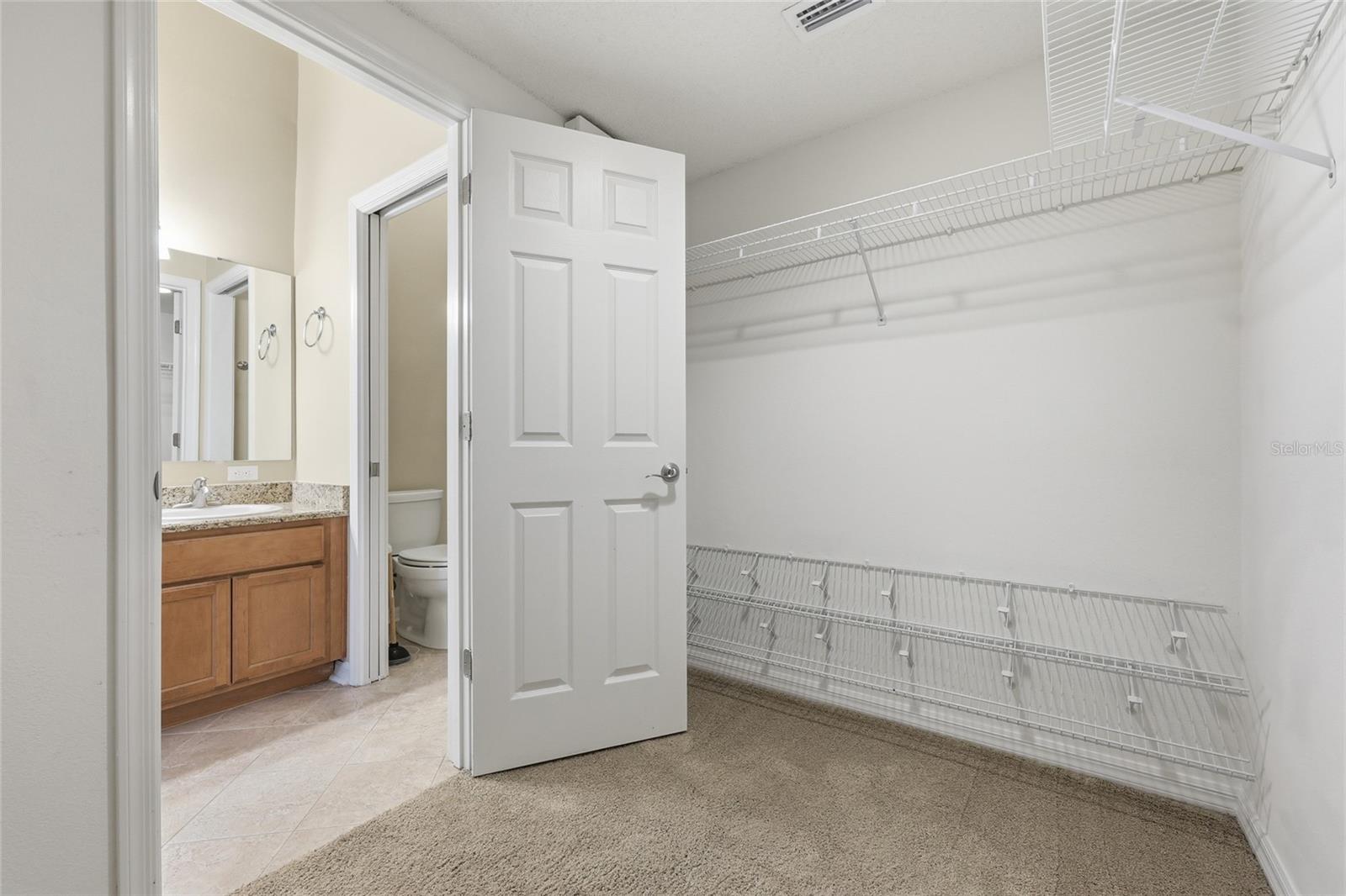 Image 14 of 26 For 10000 52nd Avenue 6